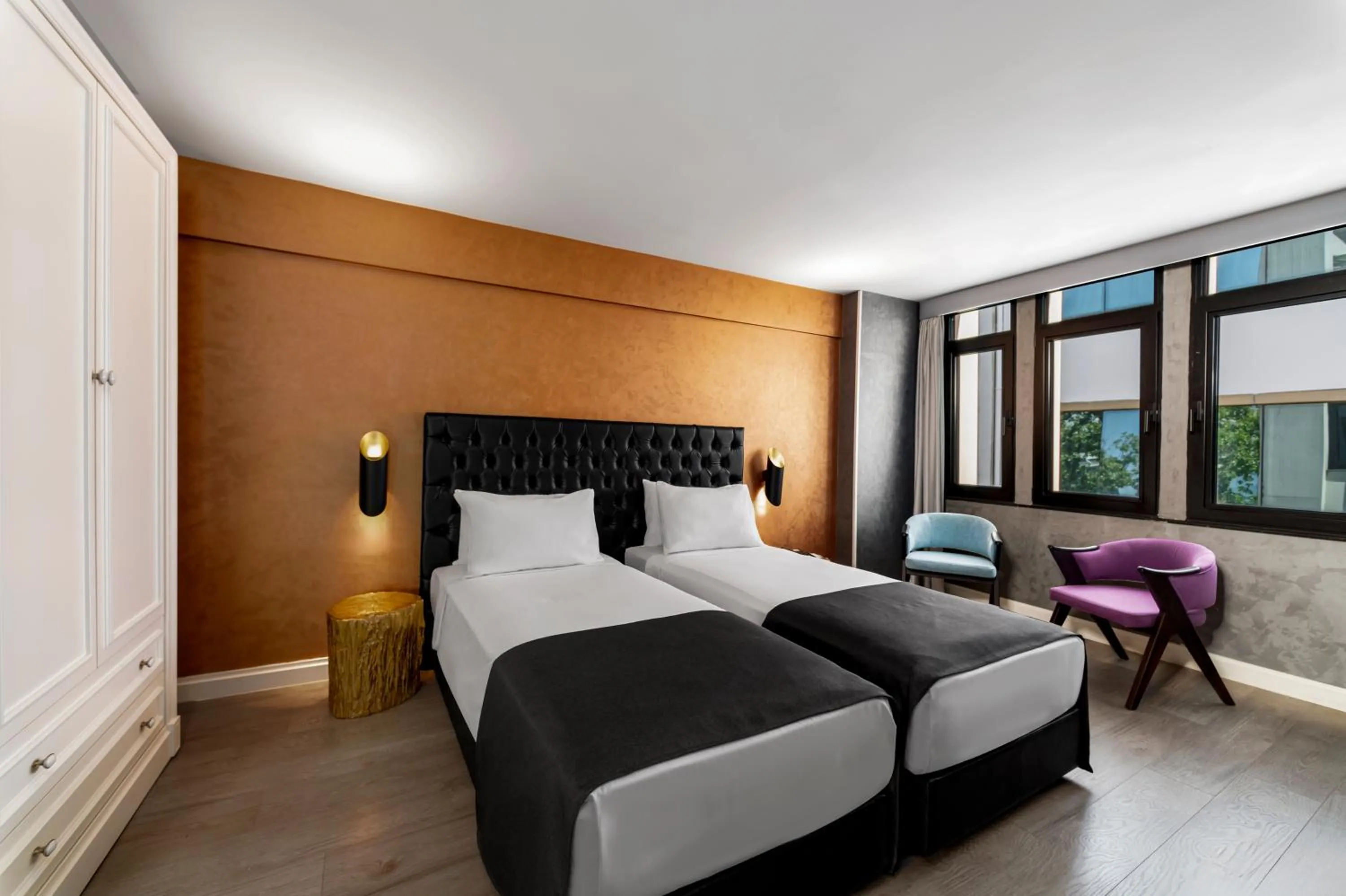 Photo of the whole room, Bed in Istanbul Golden City Hotel