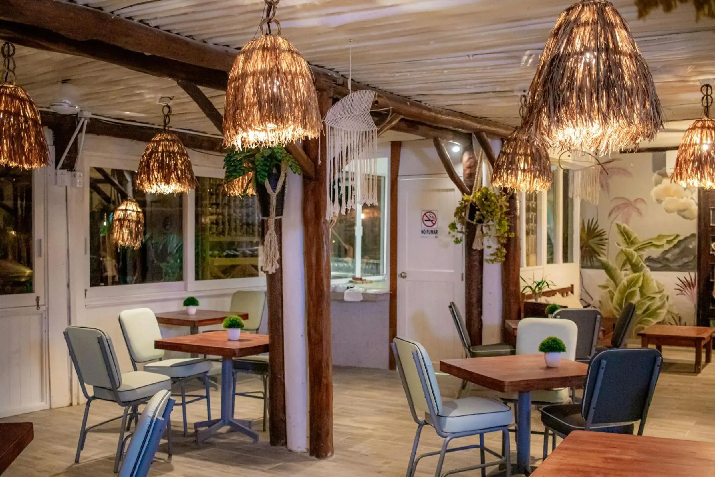 Restaurant/places to eat in Amaite Holbox - Oceanfront Hotel Restaurant/places to eat in Amaite Holbox - Oceanfront Hotel