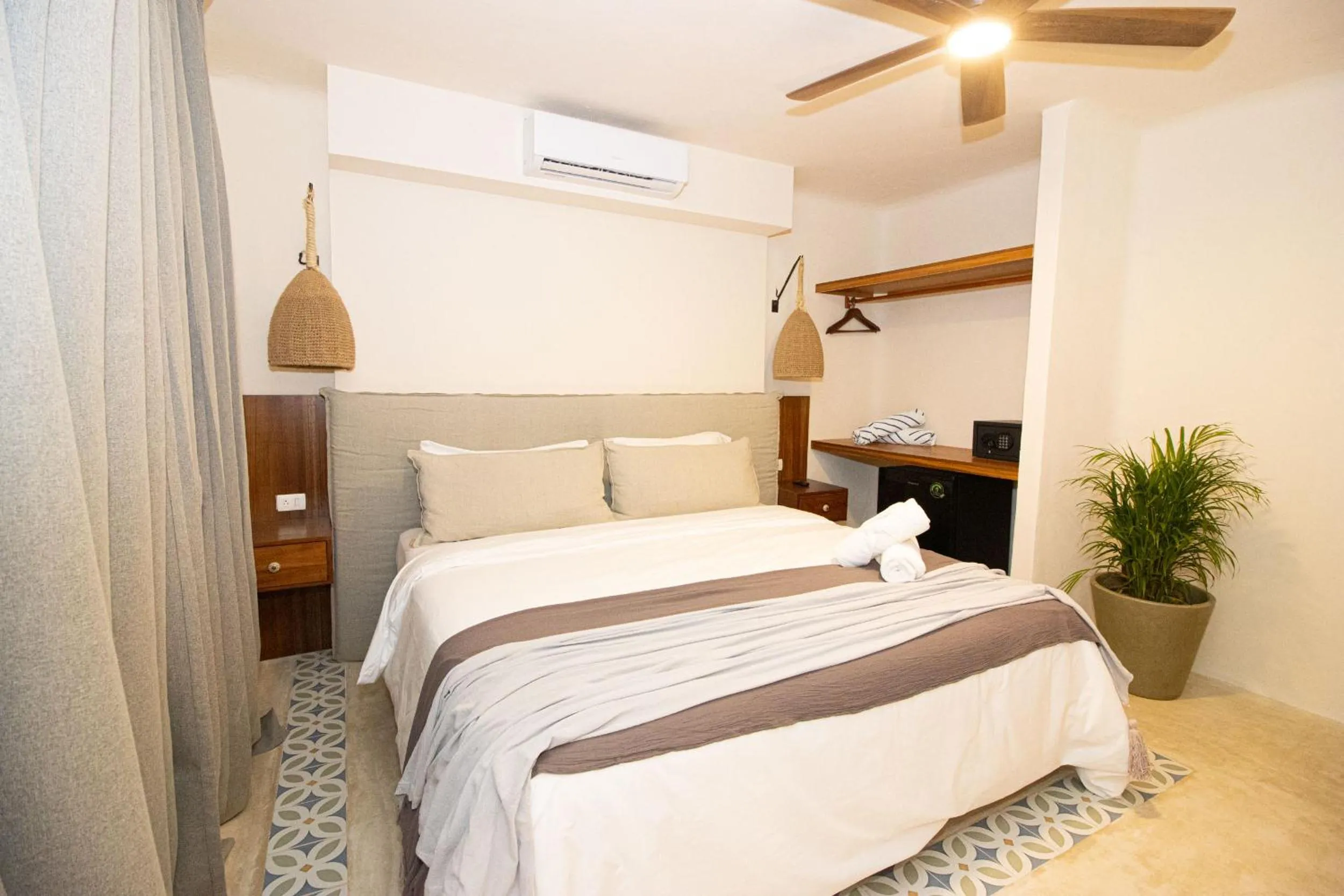 Bed in Amaite Holbox - Oceanfront Hotel
