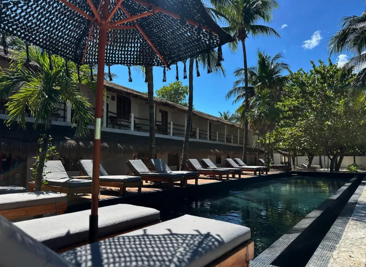 Swimming pool in Amaite Holbox - Oceanfront Hotel