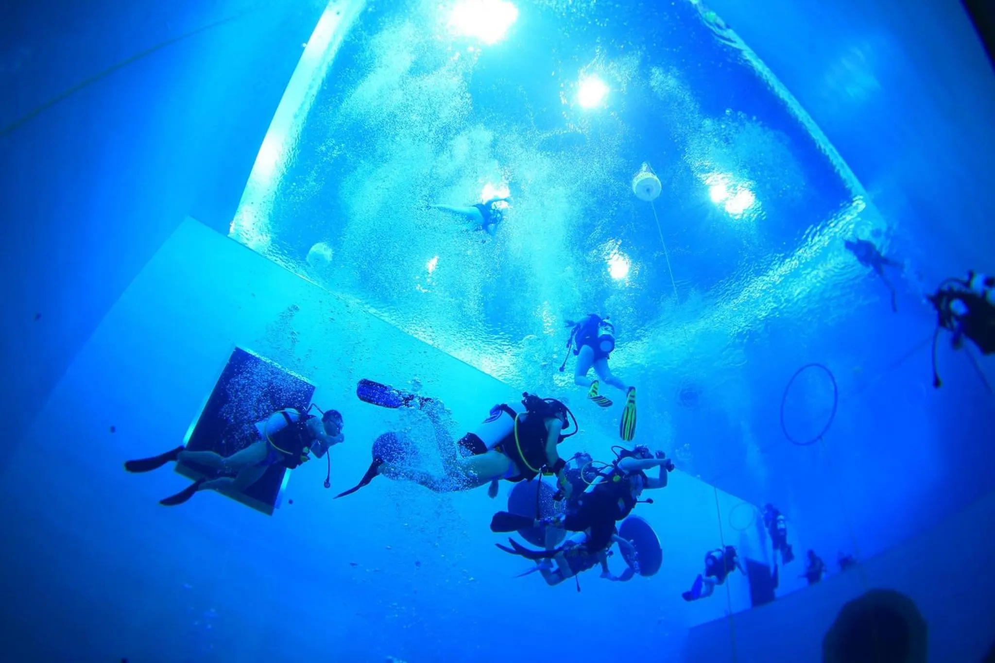 Shower in Divecube Hotel