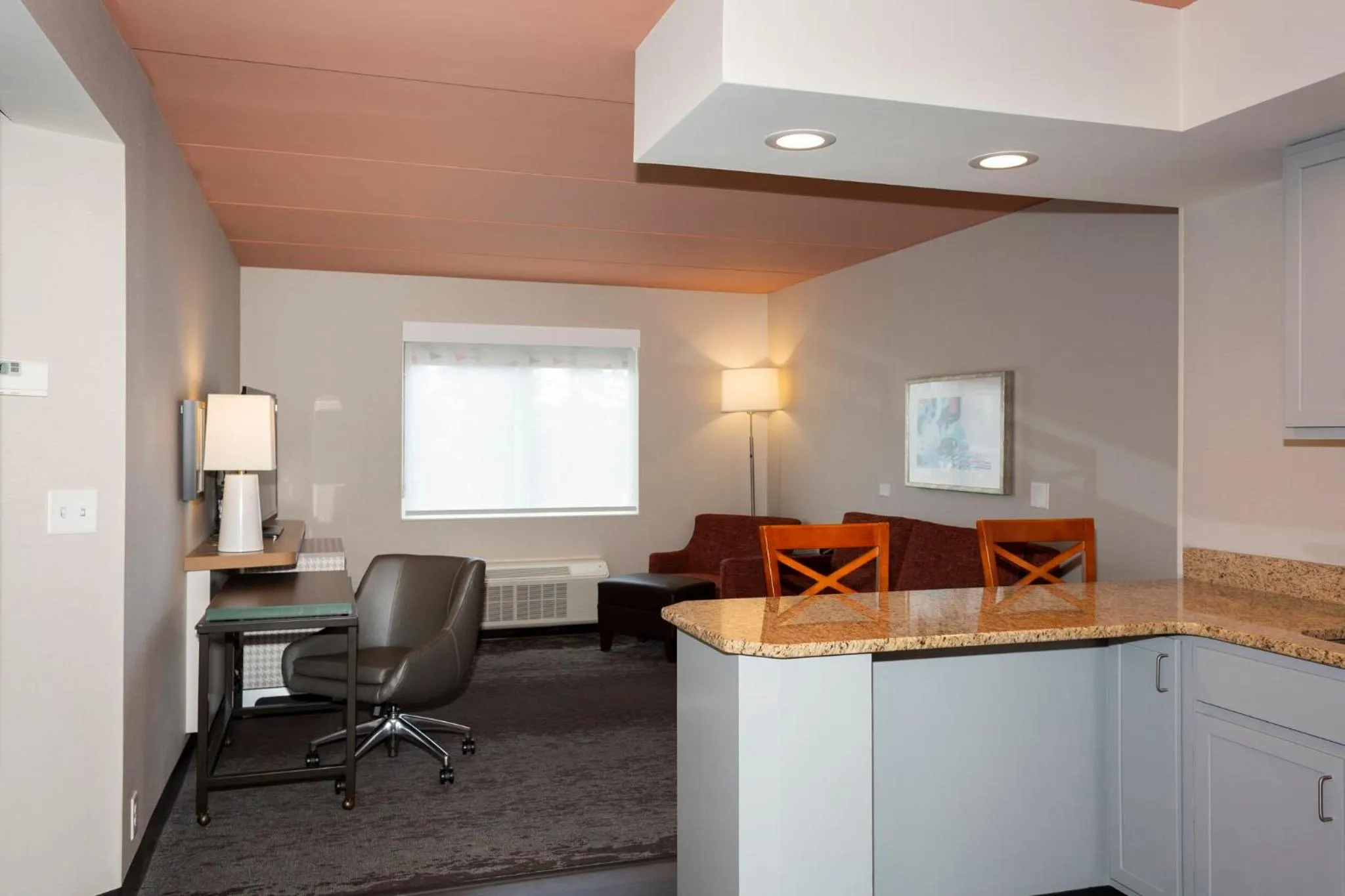 Bedroom in Holiday Inn Marquette by IHG