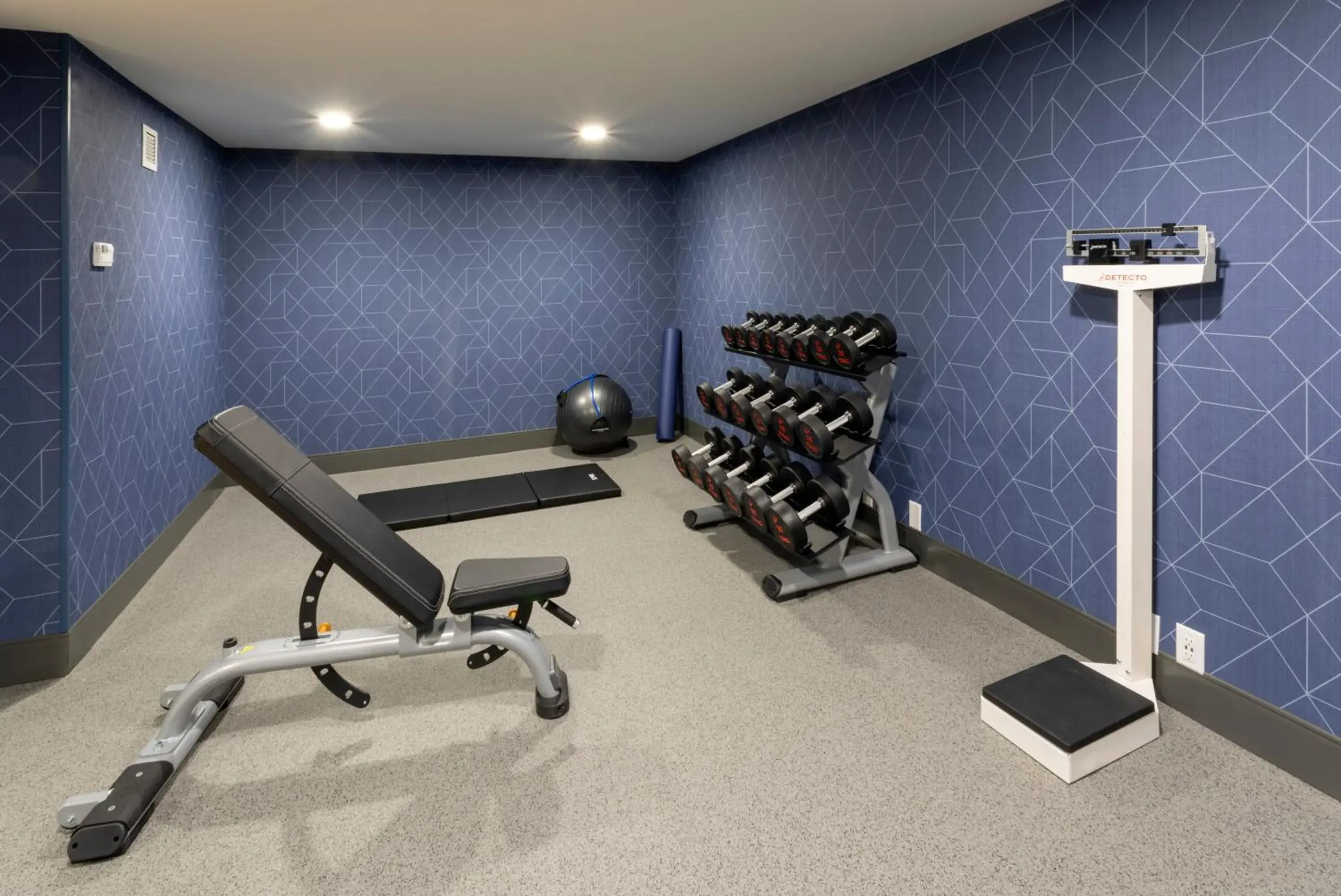 Fitness centre/facilities in Holiday Inn Marquette by IHG Fitness centre/facilities in Holiday Inn Marquette by IHG