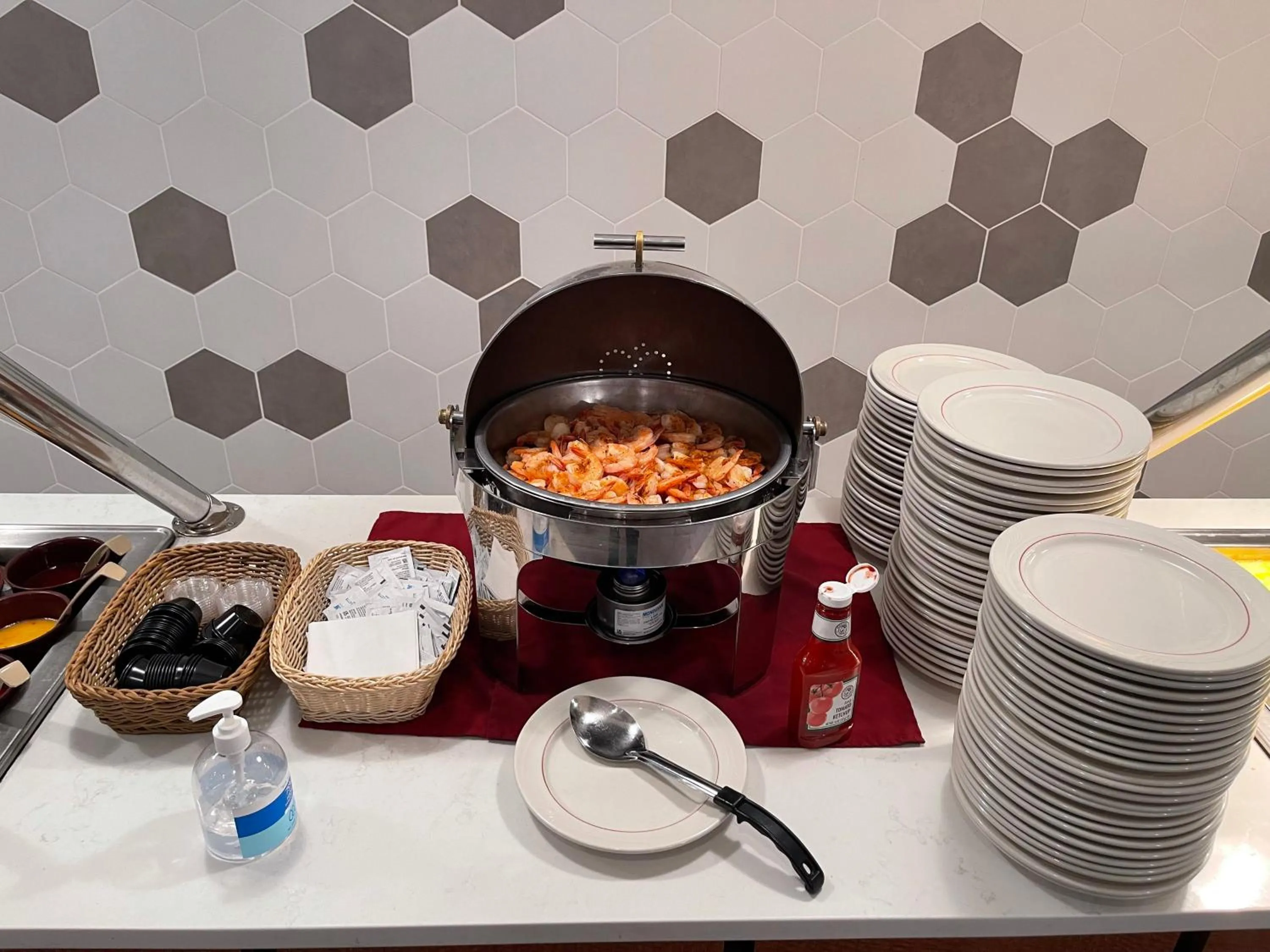 Restaurant/places to eat in Holiday Inn Martinsburg by IHG