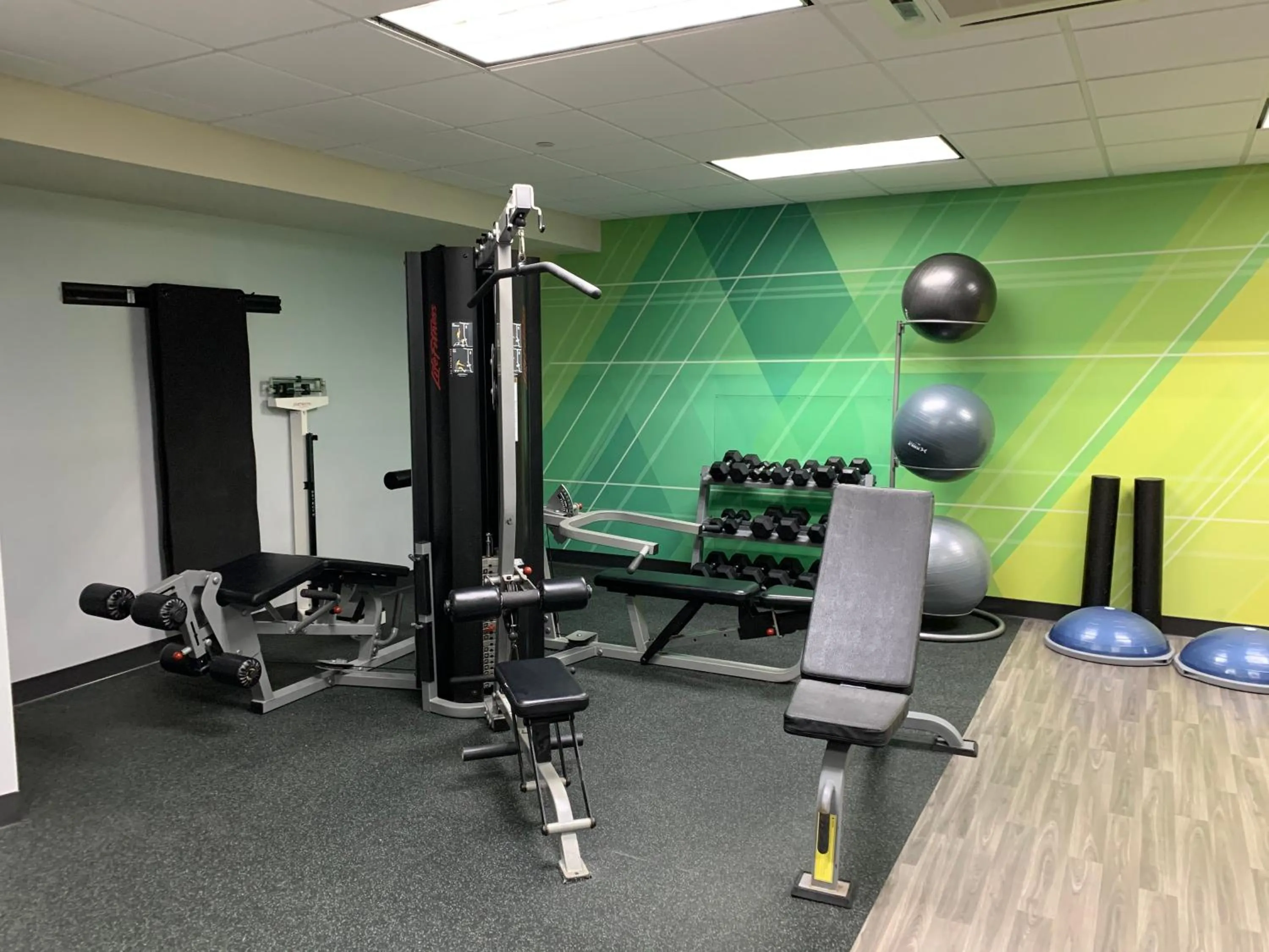 Spa and wellness centre/facilities in Holiday Inn Martinsburg by IHG