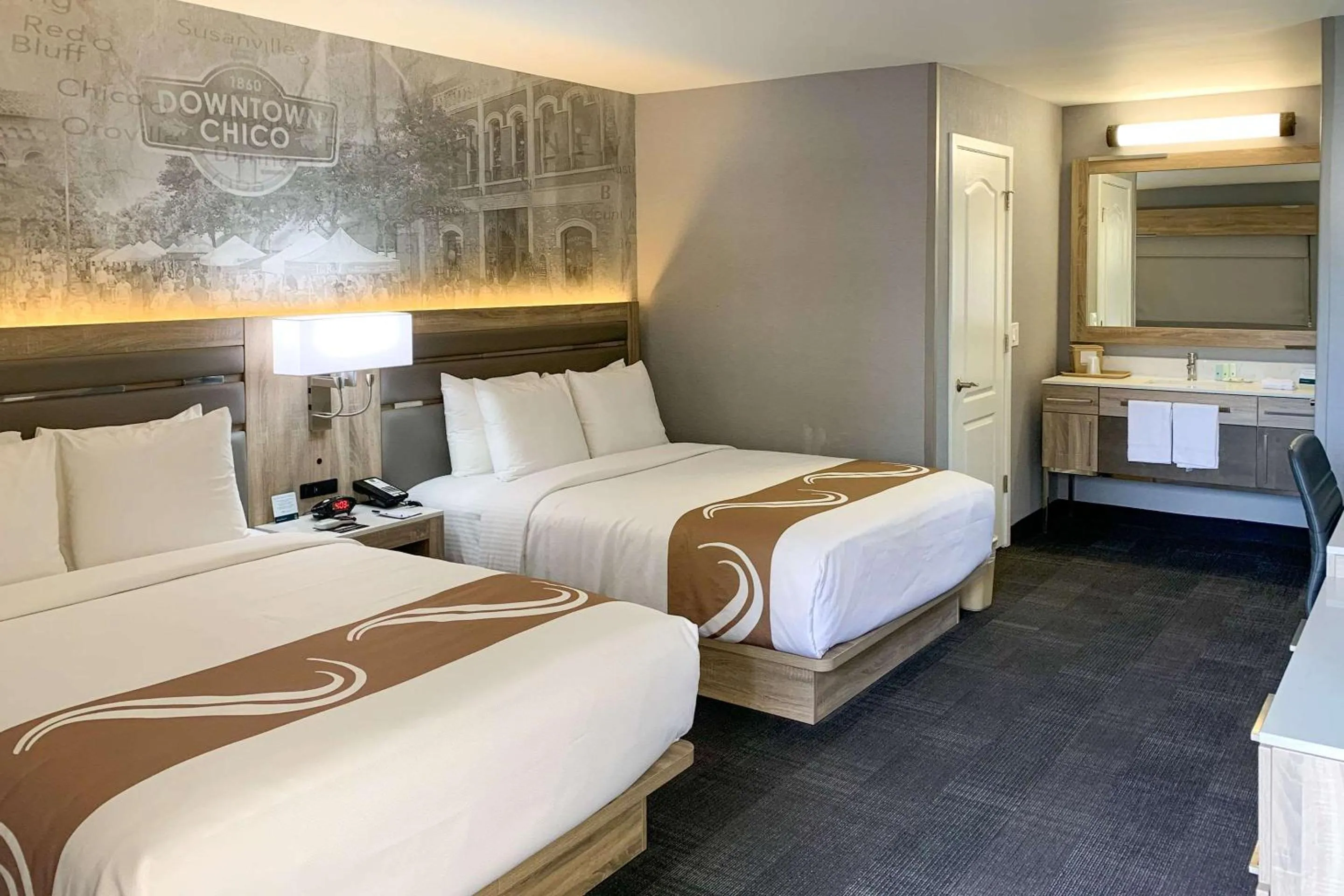 Bedroom, Bed in Quality Inn Near Chico State