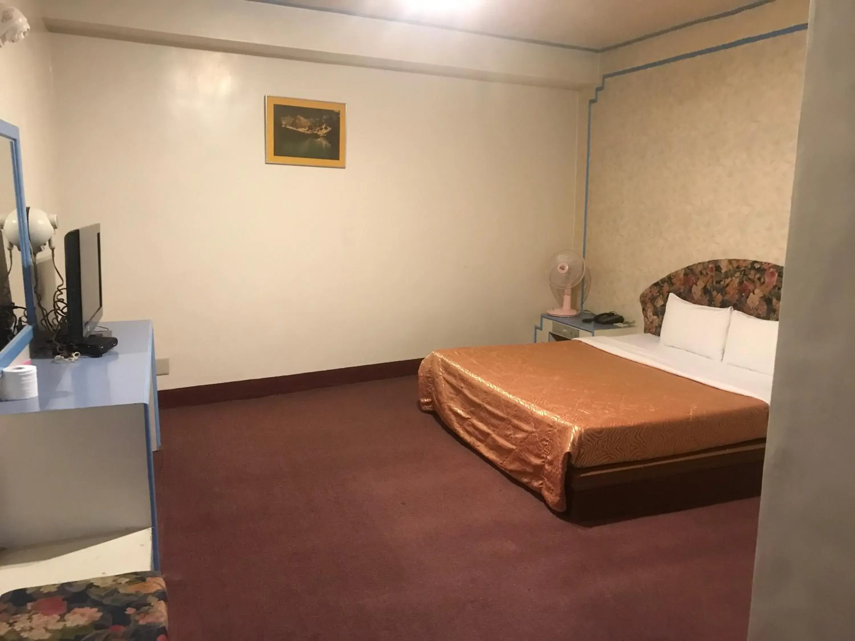 Standard Double Room in Teresa Hotel Standard Double Room in Teresa Hotel
