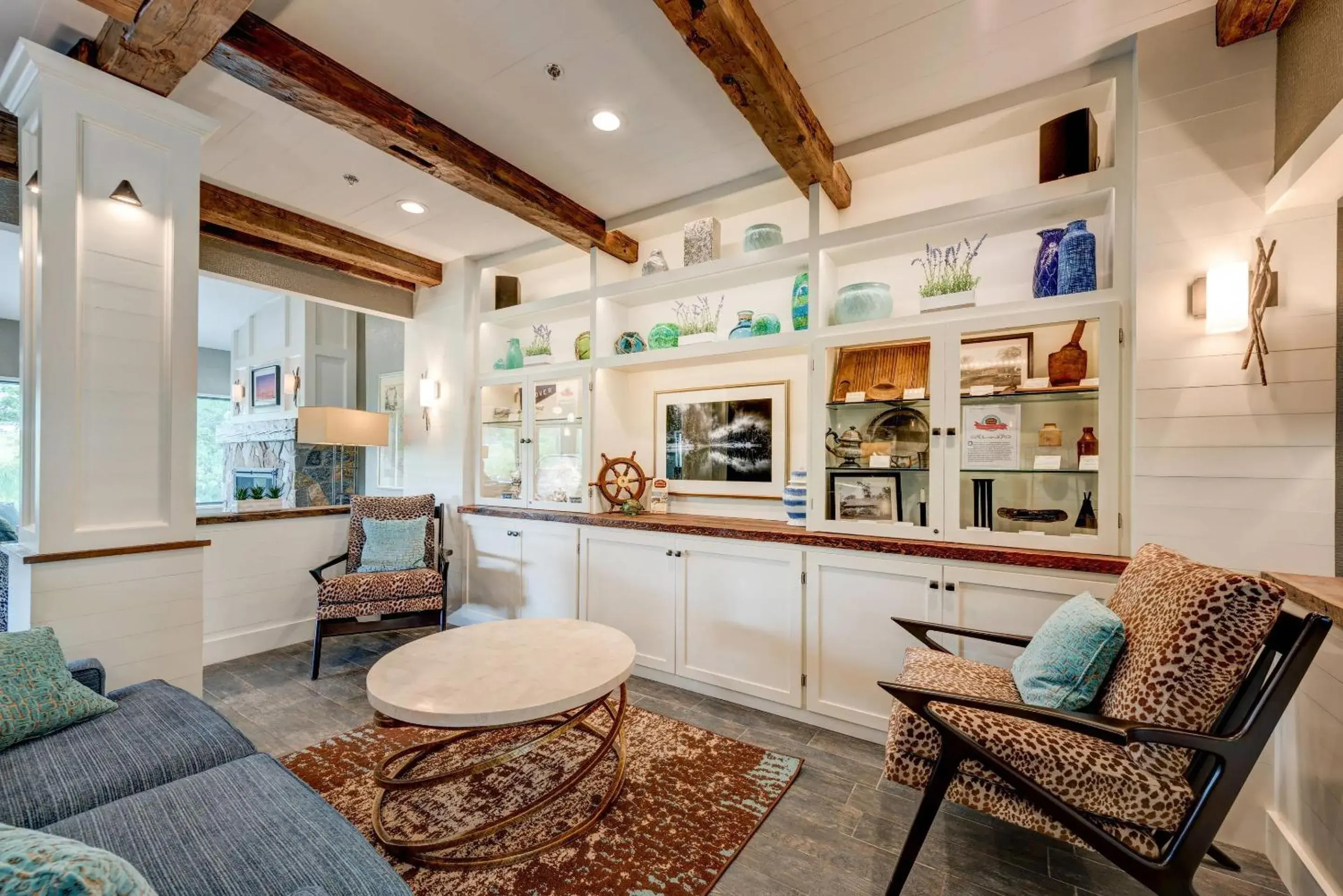 Lobby or reception in Garrison Hotel & Suites Dover-Portsmouth, an Ascend Collection Hotel Lobby or reception in Garrison Hotel & Suites Dover-Portsmouth, an Ascend Collection Hotel