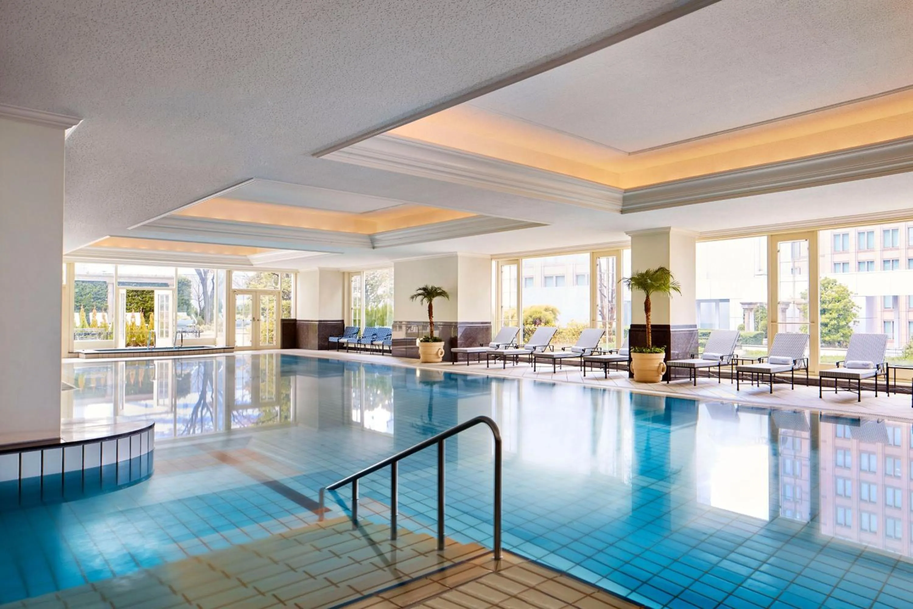 Swimming pool in The Ritz-Carlton Osaka