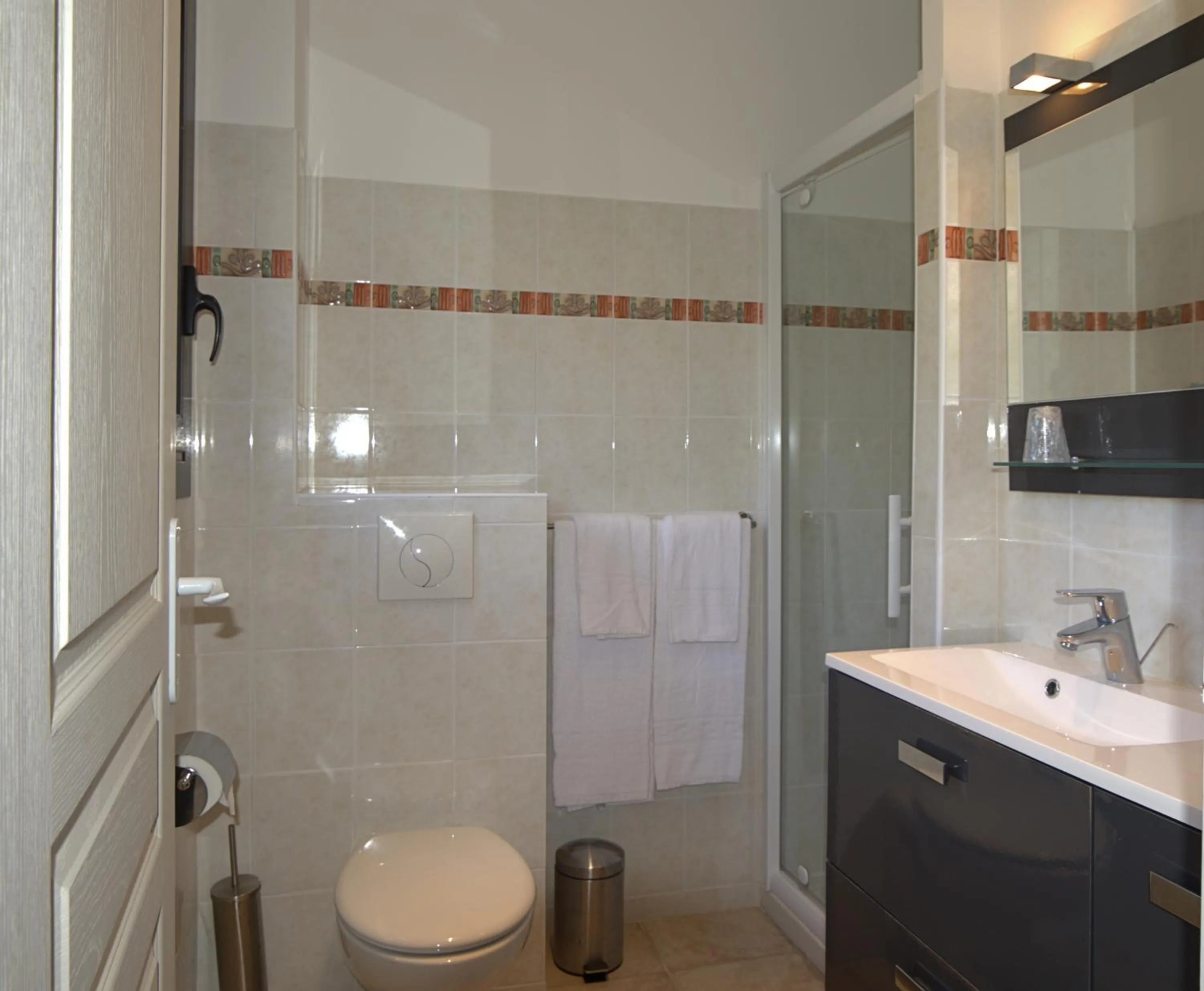 Bathroom in Auberge des Deux Sorru