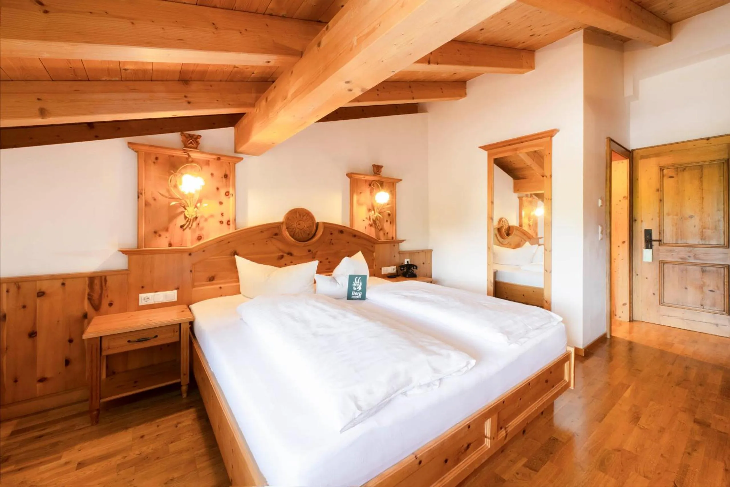 Bedroom, Bed in Hotel Stubaierhof