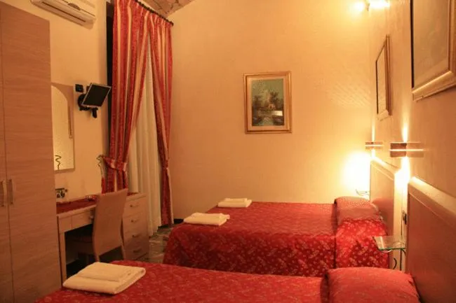 Bed in Hotel Campidoglio