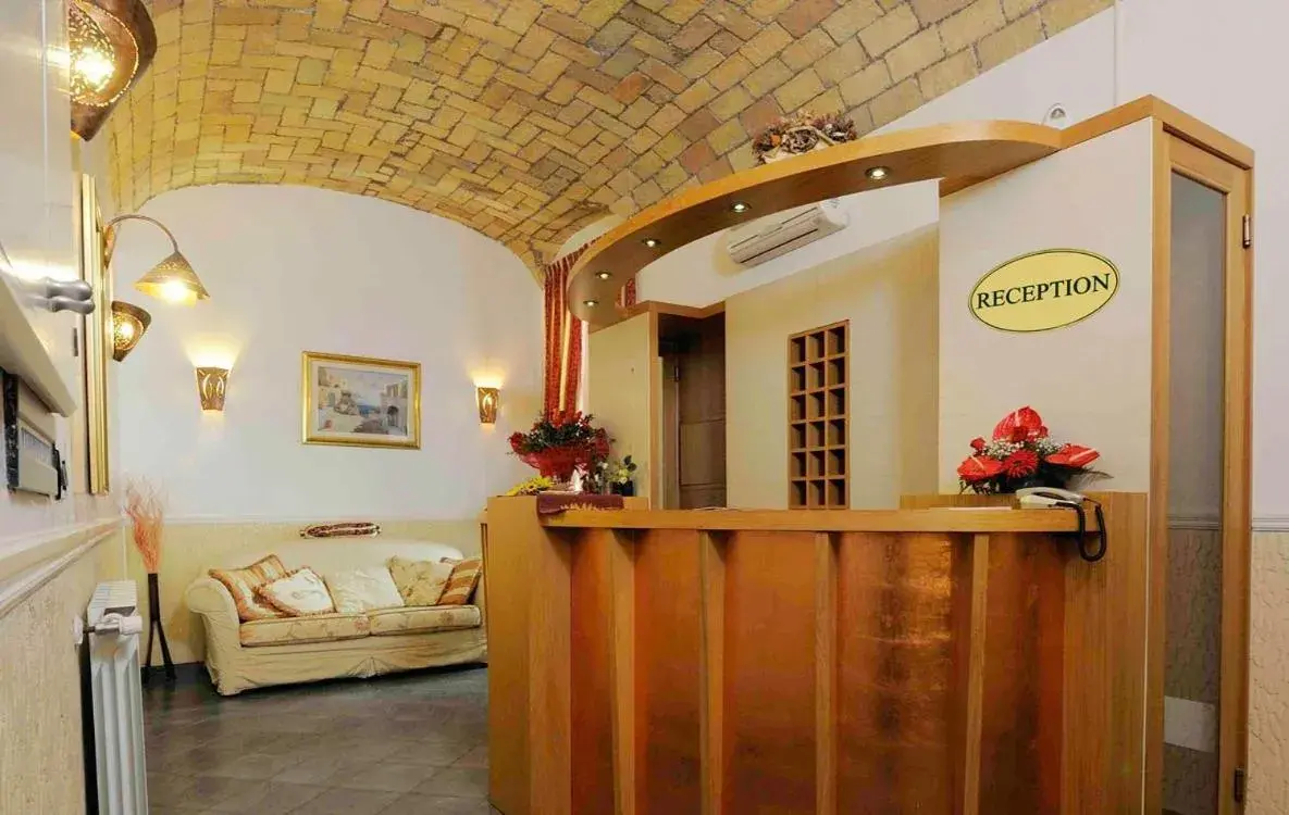 Lobby or reception in Hotel Campidoglio Lobby or reception in Hotel Campidoglio