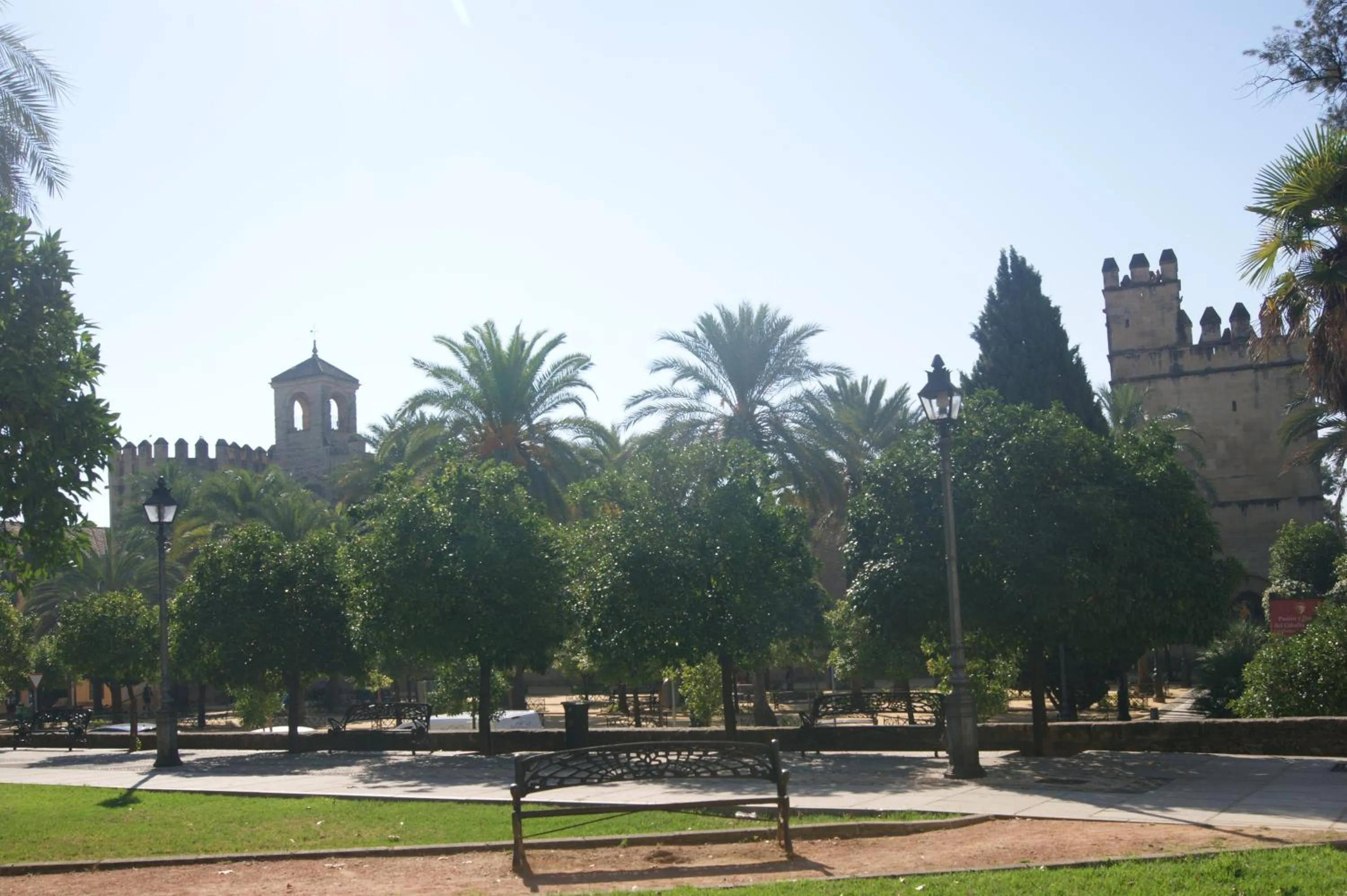 Nearby landmark in Hostal Alcazar I