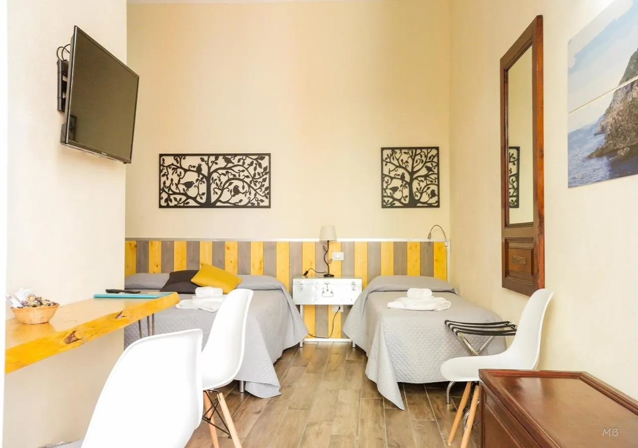 Photo of the whole room in Colors of Cinque Terre - Guest House