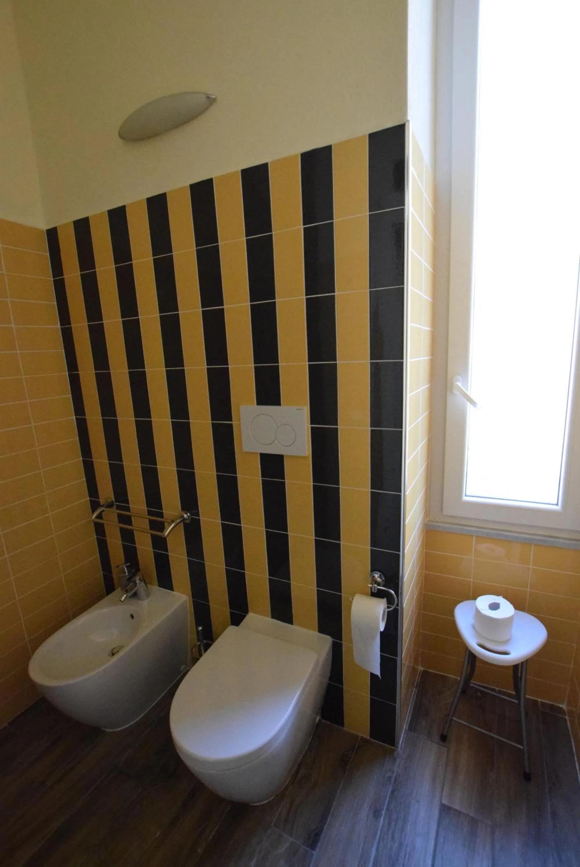 Toilet in Colors of Cinque Terre - Guest House