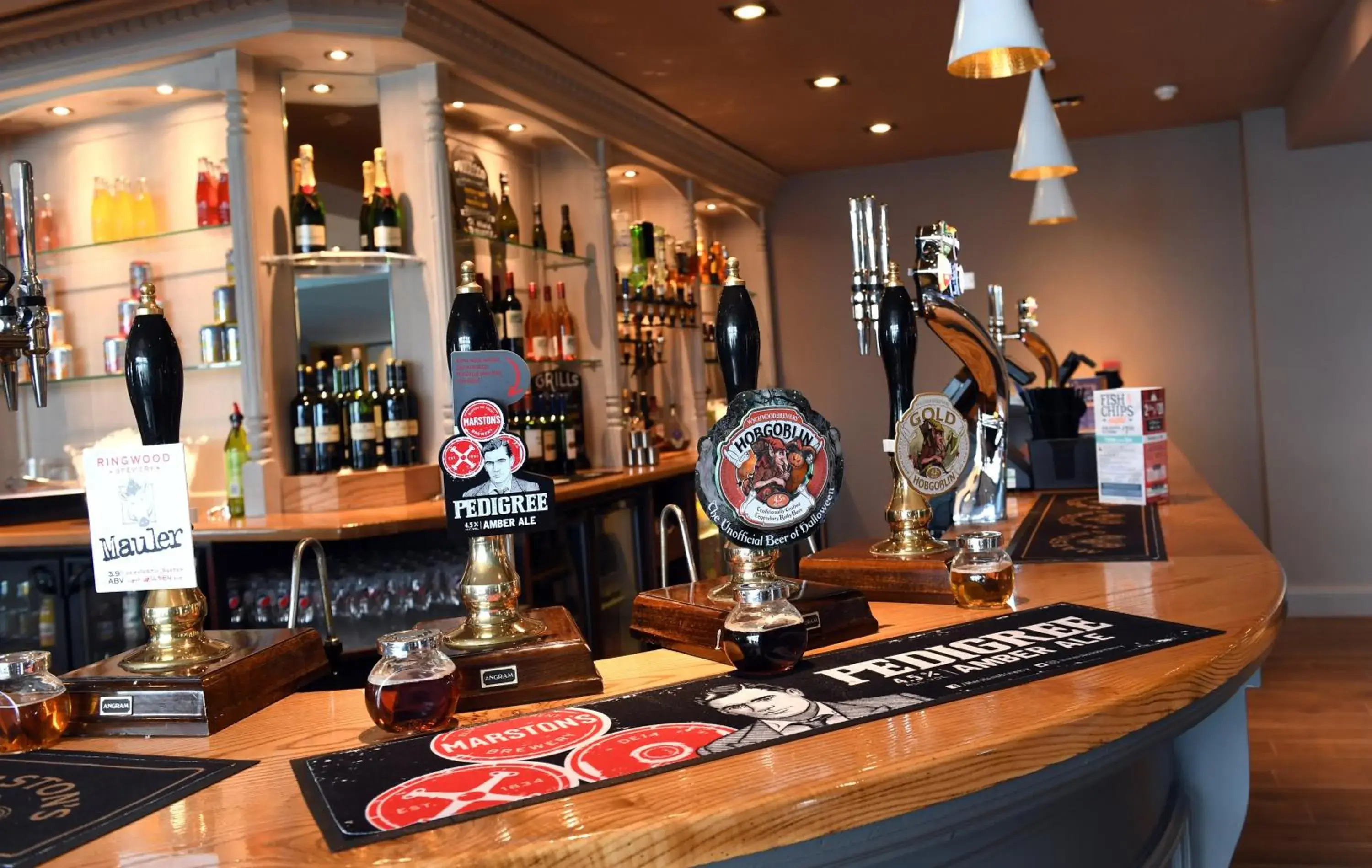 Lounge or bar in Spread Eagle, Gailey by Marston's Inns Lounge or bar in Spread Eagle, Gailey by Marston's Inns