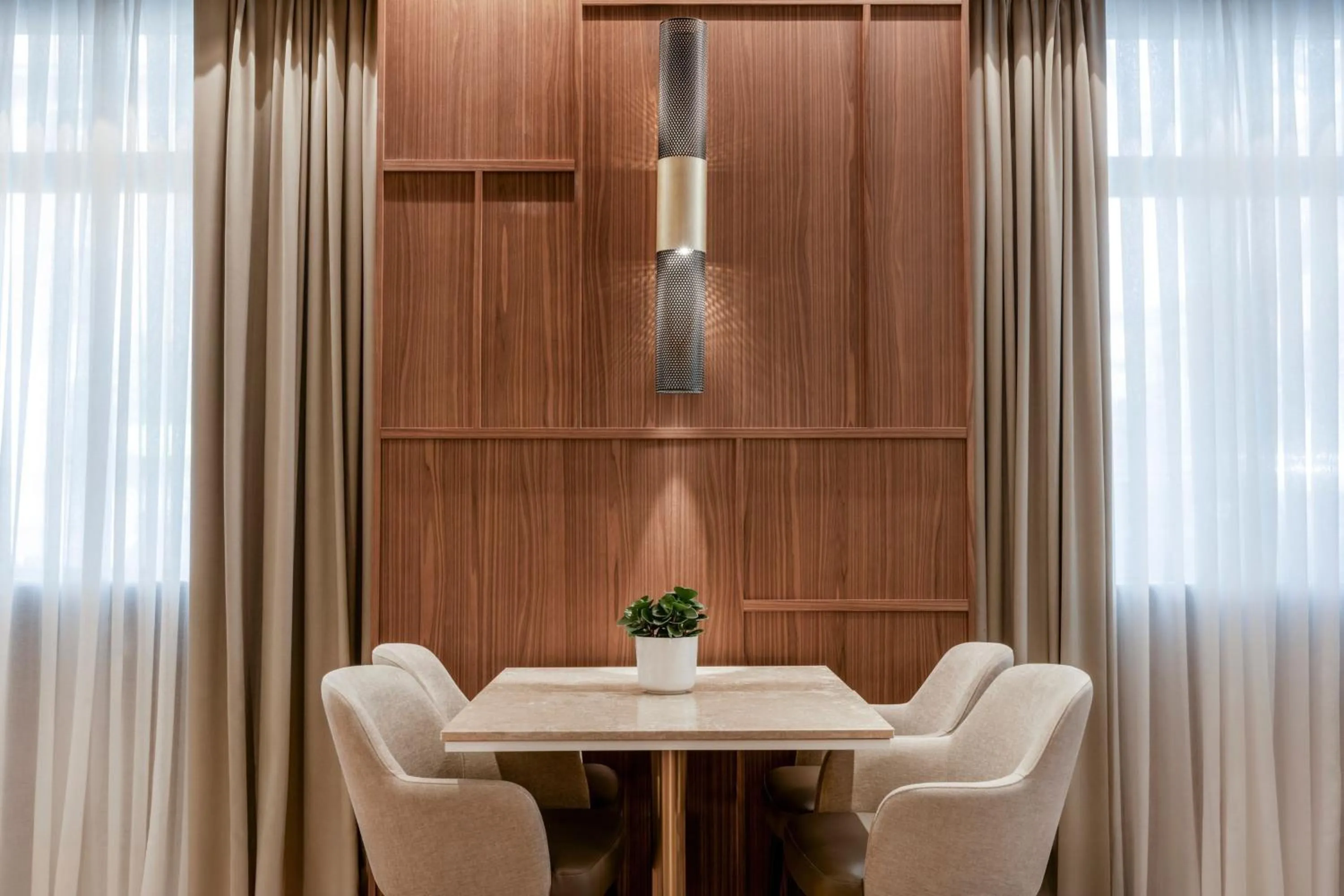 Lounge or bar in AC Hotel by Marriott Clodio Roma