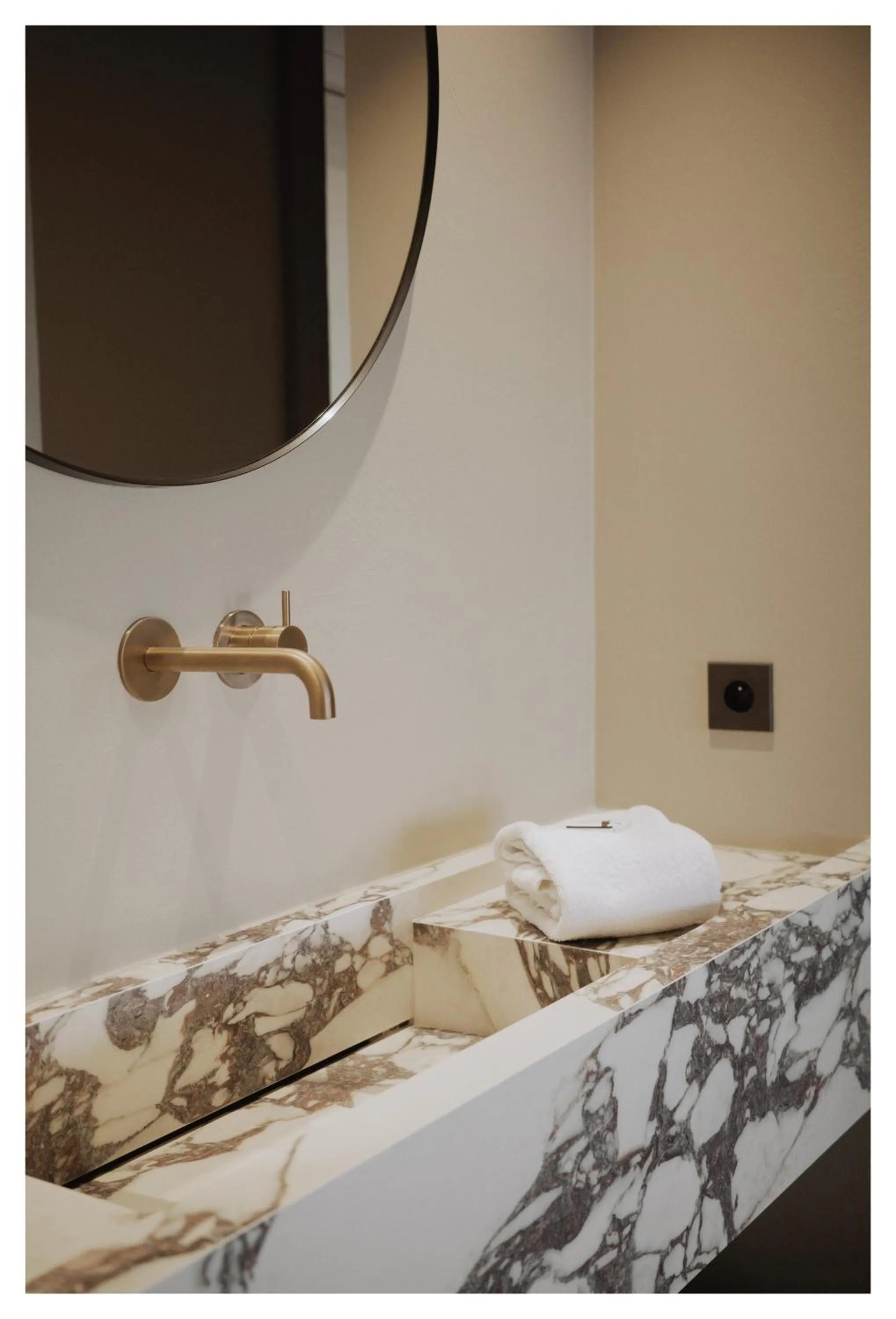 Hôtel Le Versailles