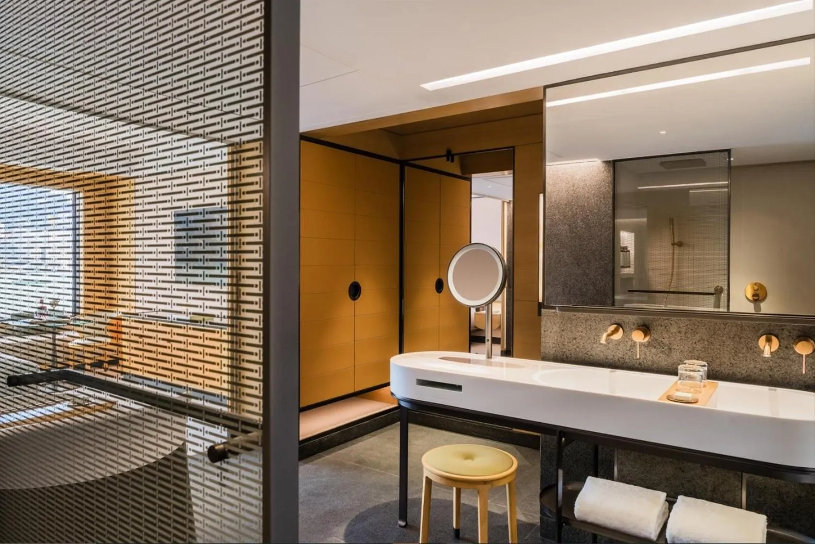 Bathroom in Regent Hong Kong