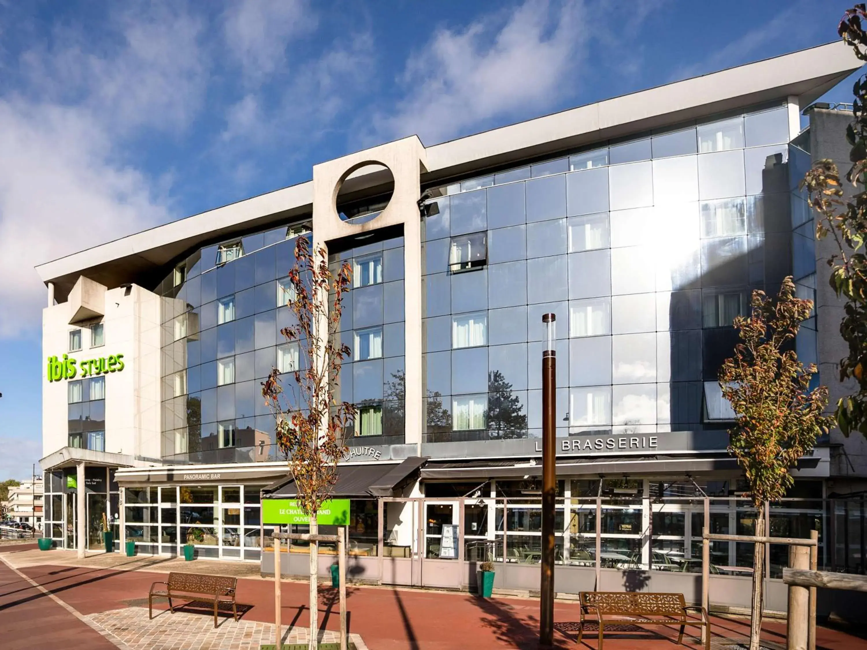 Property building in ibis Styles Chatenay Malabry Paris Sud Property building in ibis Styles Chatenay Malabry Paris Sud