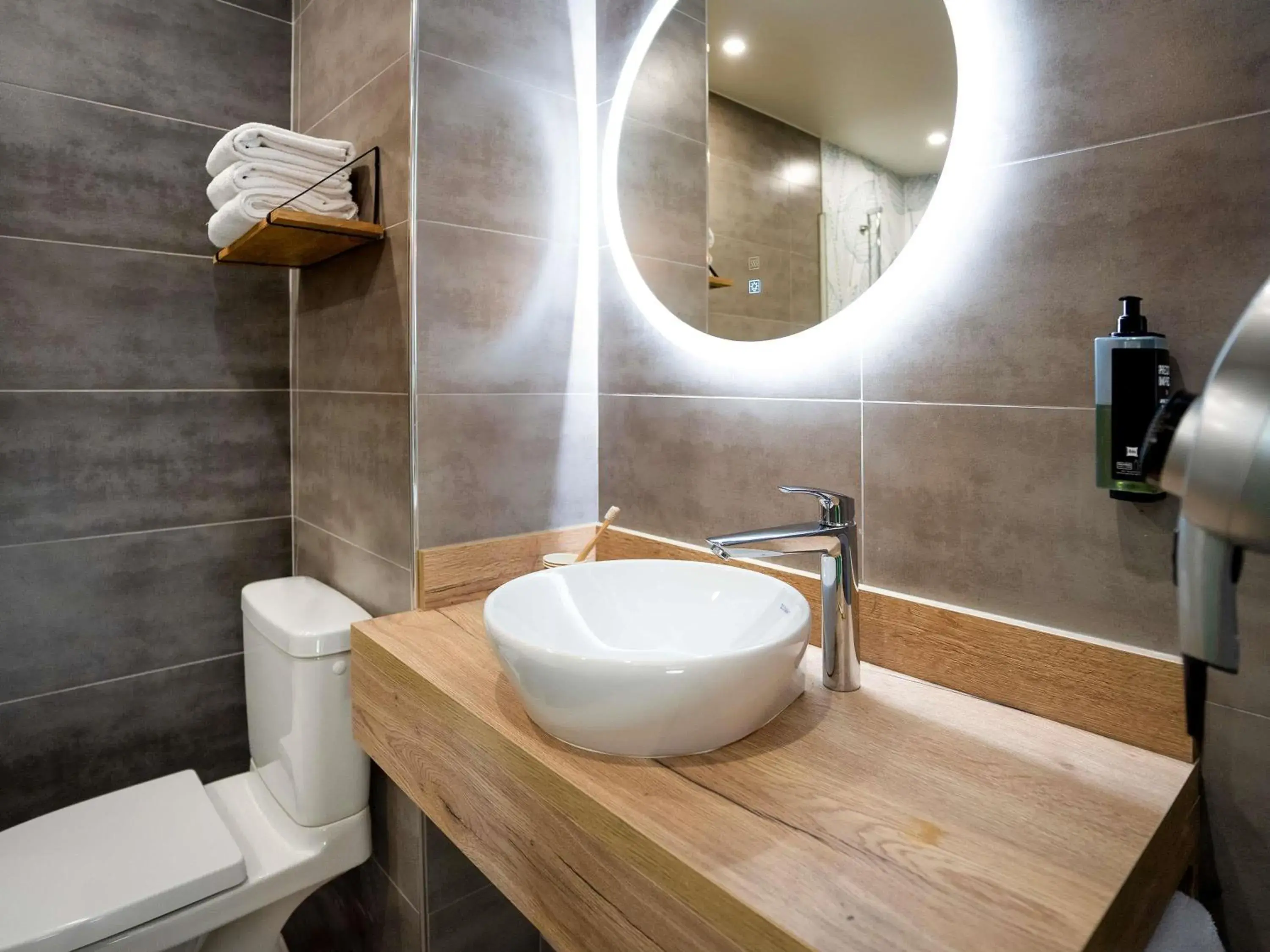 Bedroom in ibis Styles Chatenay Malabry Paris Sud Bedroom in ibis Styles Chatenay Malabry Paris Sud