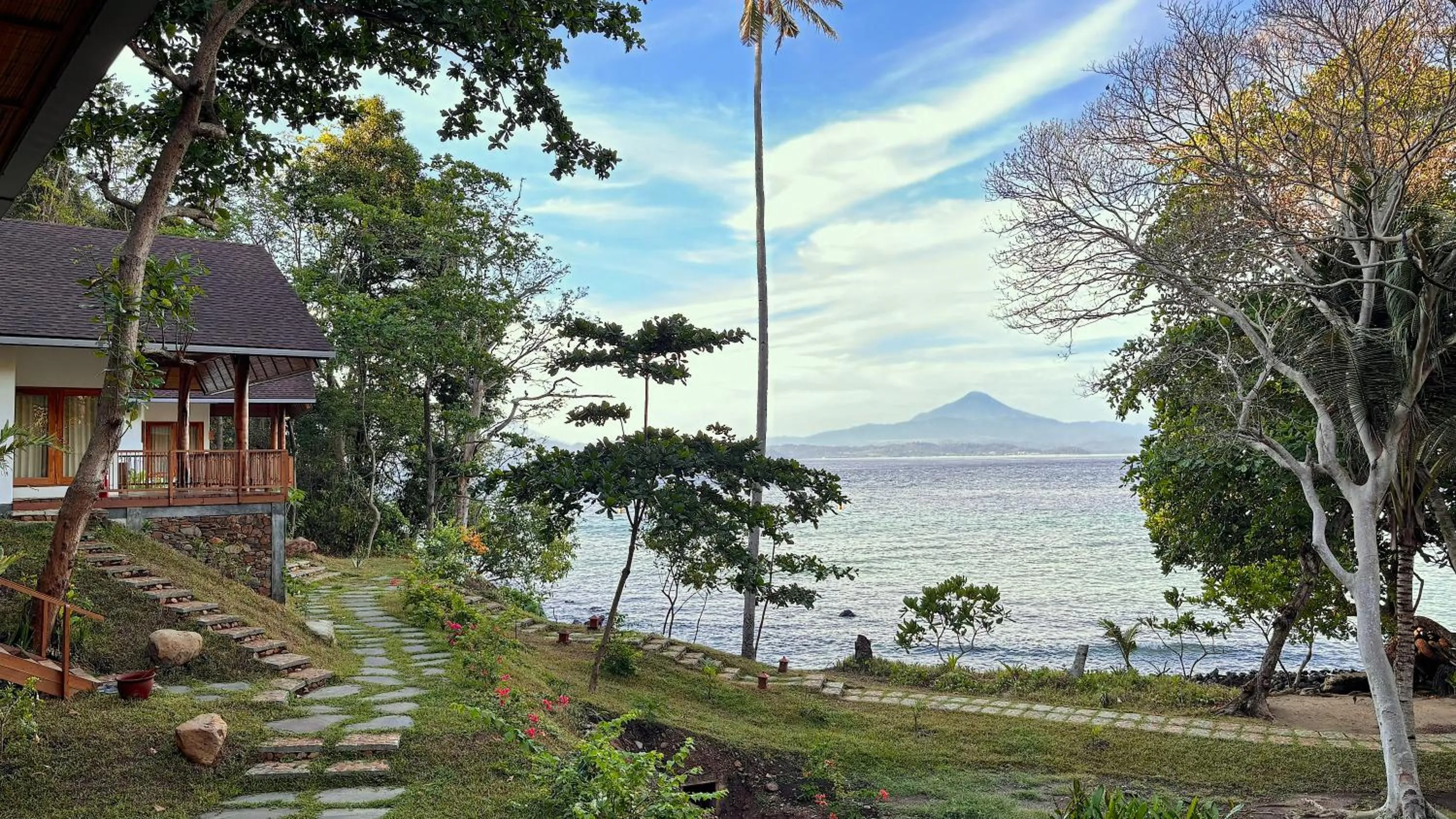 Garden in Murex Bangka Dive Resort