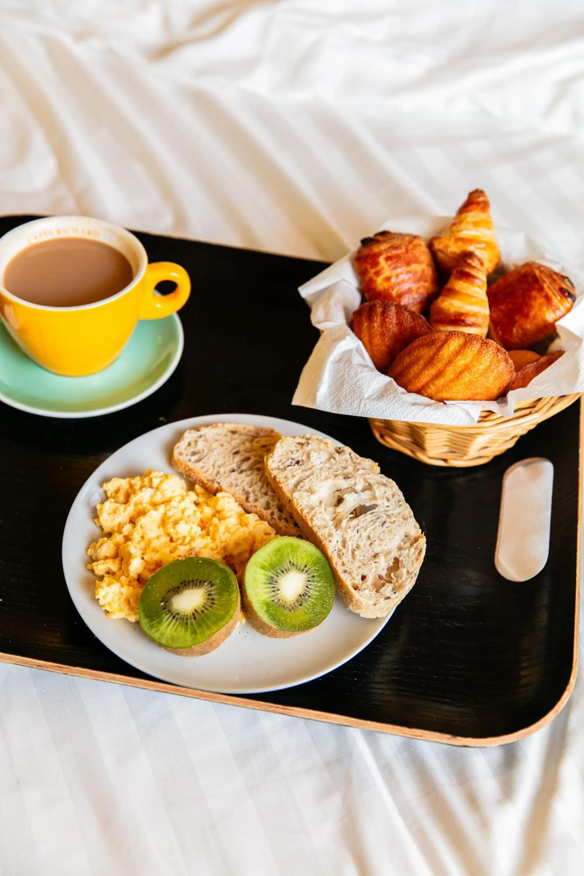 Food and drinks in Hôtel Odyssey