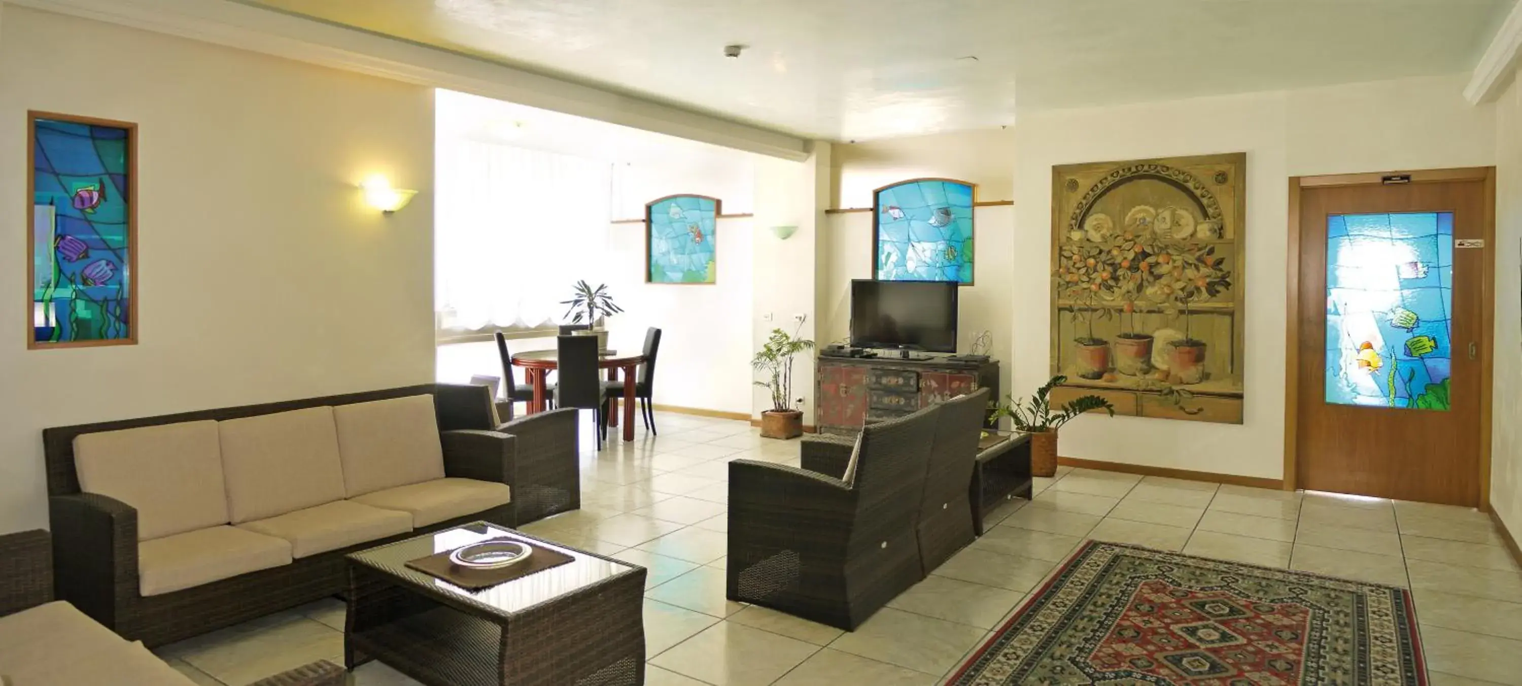 Communal lounge/ TV room, Seating Area in Hotel La Brezza