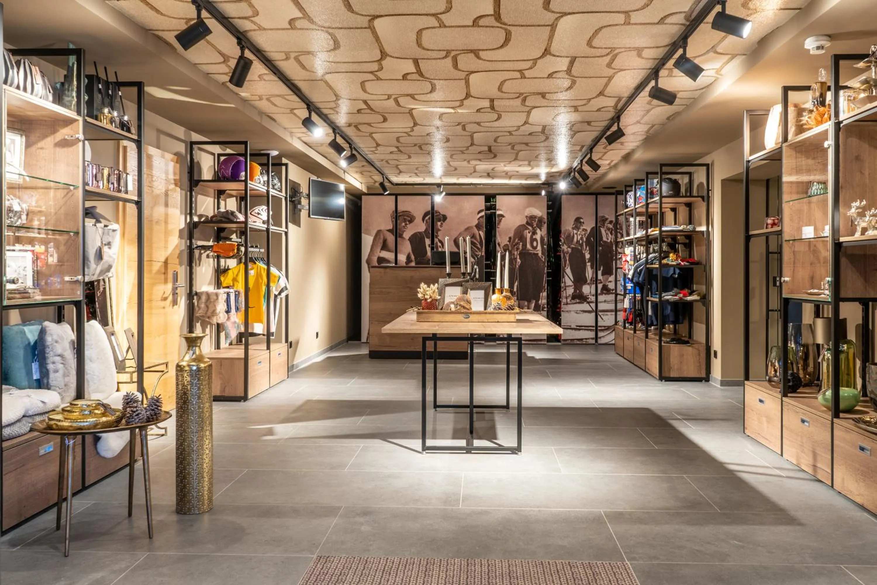 On-site shops in Das Kohlmayr Superior