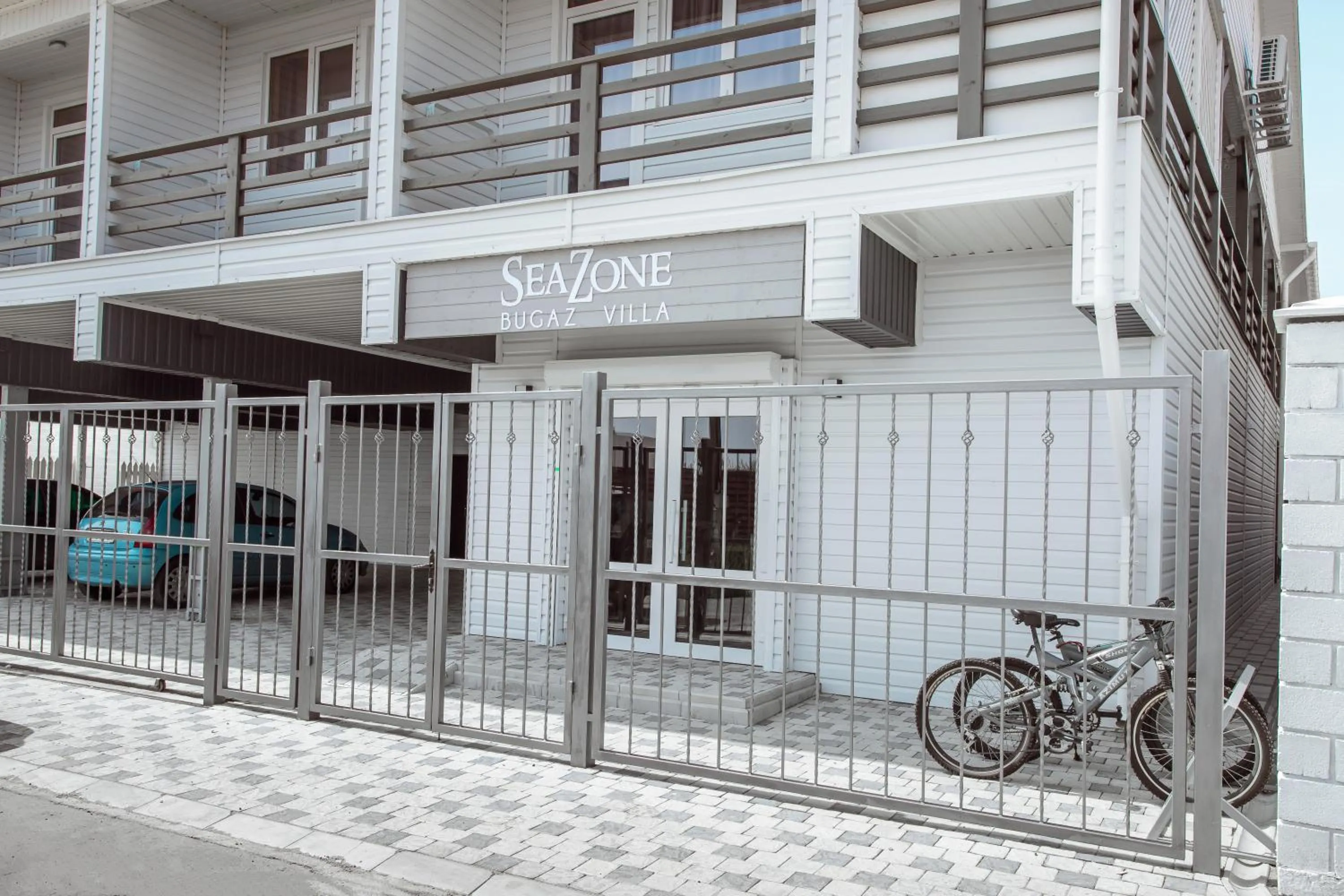 Property building in SeaZone