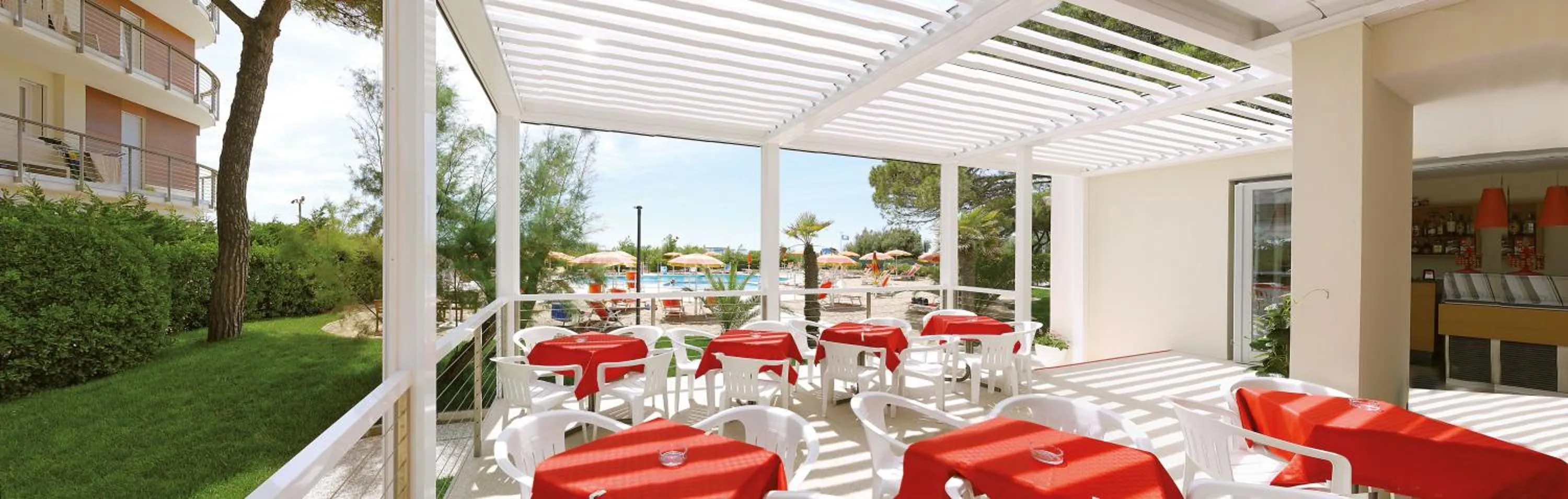 Restaurant/places to eat in Hotel Bertha Fronte Mare