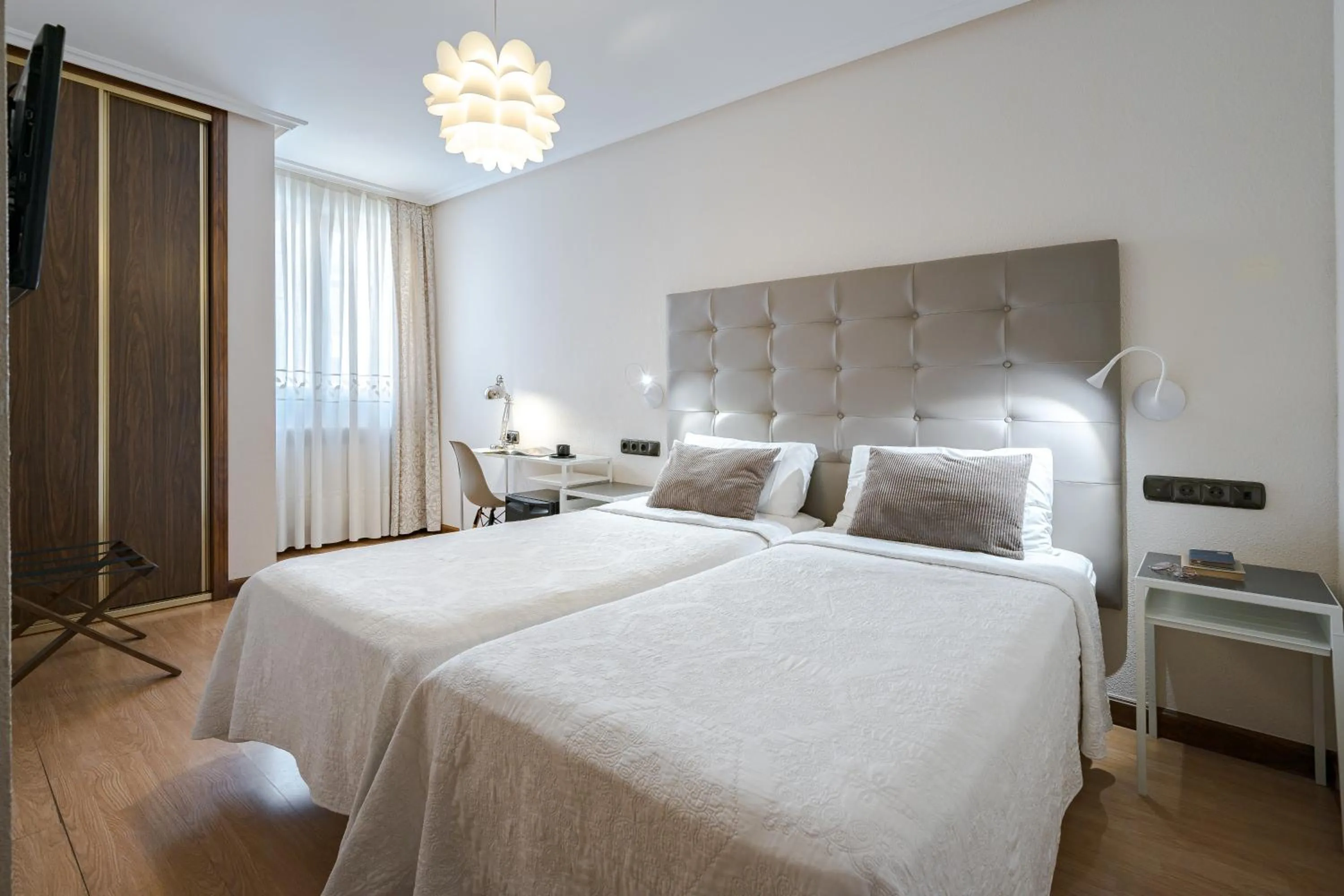 Bedroom, Bed in Hotel Eurowest