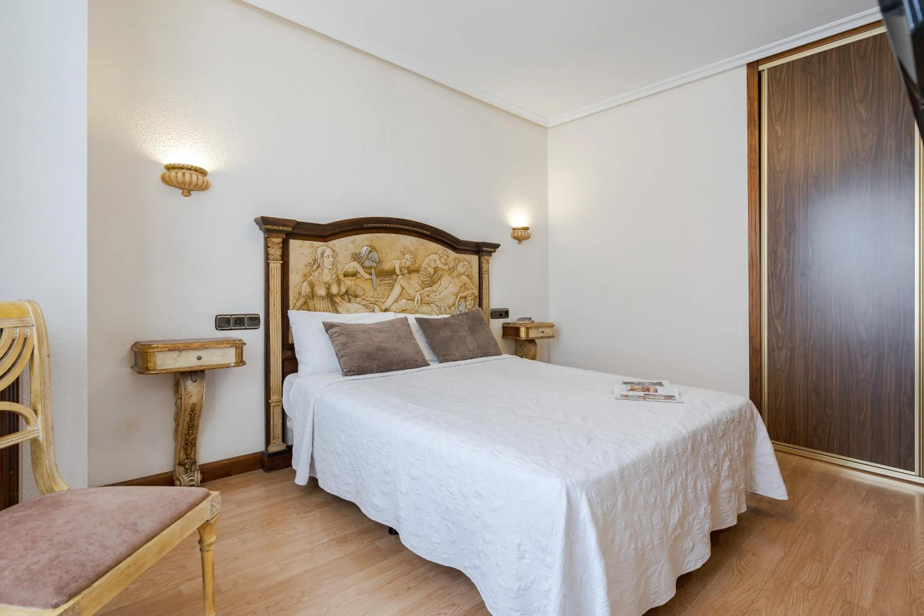 Bedroom, Bed in Hotel Eurowest