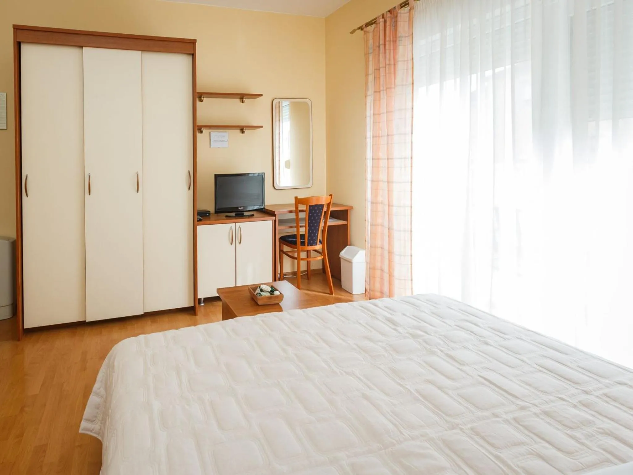 Photo of the whole room, Bed in Hotel Adria