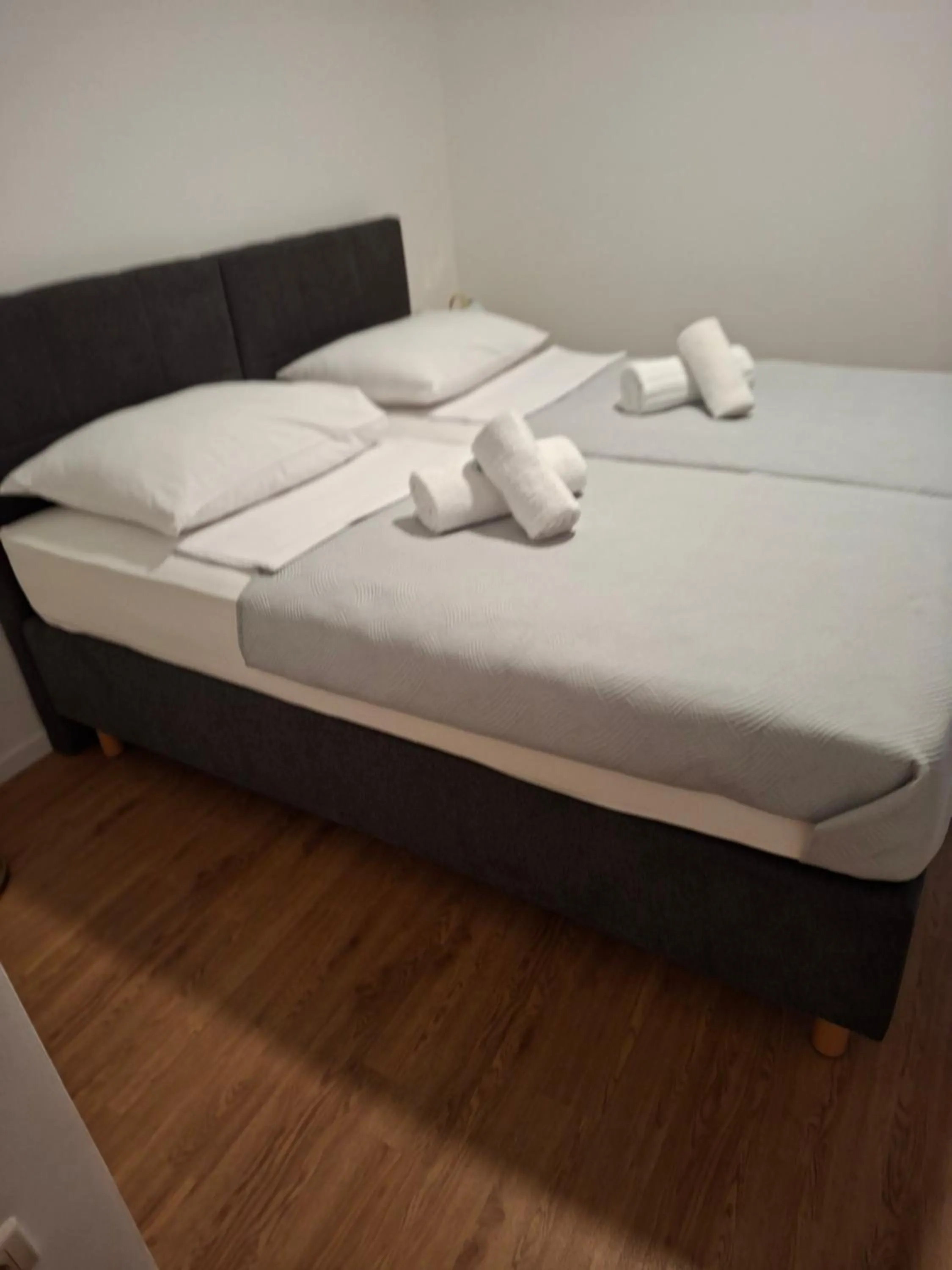 Bedroom, Bed in Hotel Adria