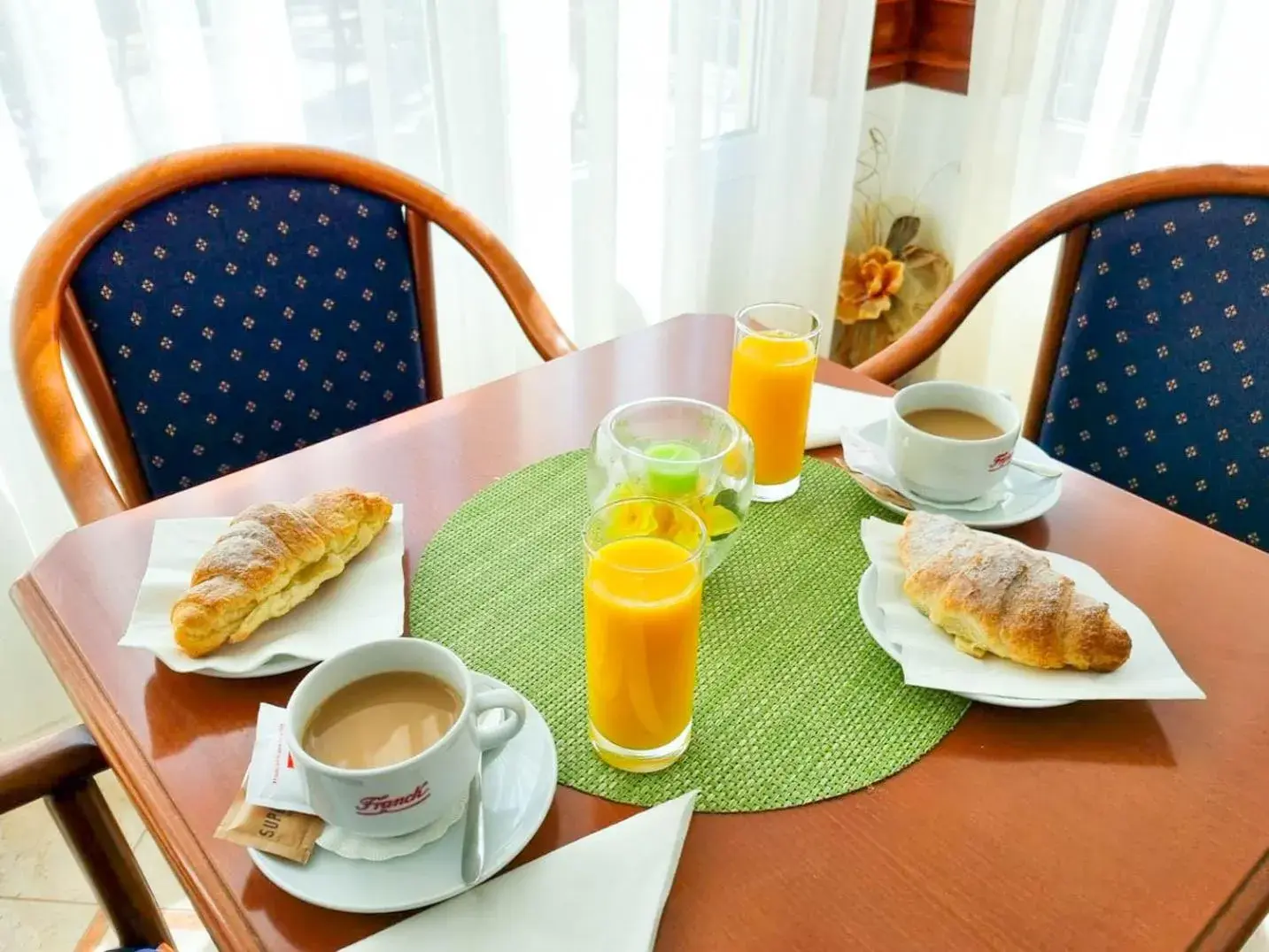 Restaurant/places to eat in Hotel Adria Restaurant/places to eat in Hotel Adria