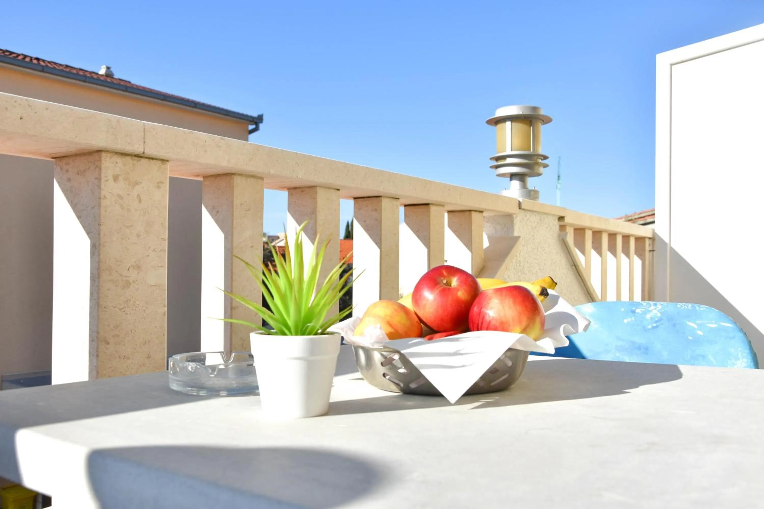 Restaurant/places to eat in Hotel Adria