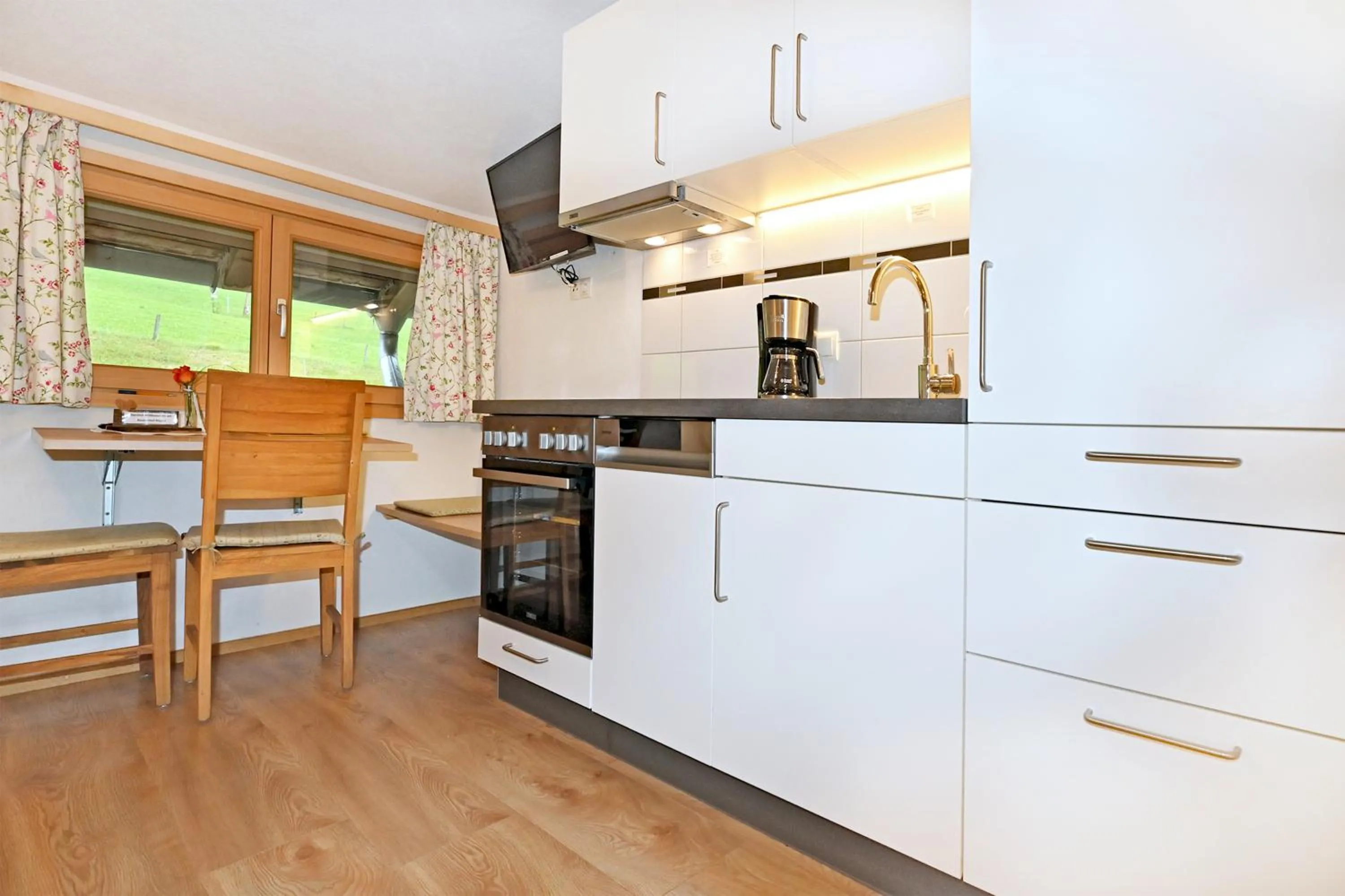 Kitchen or kitchenette in Bauernhof Bilgeri