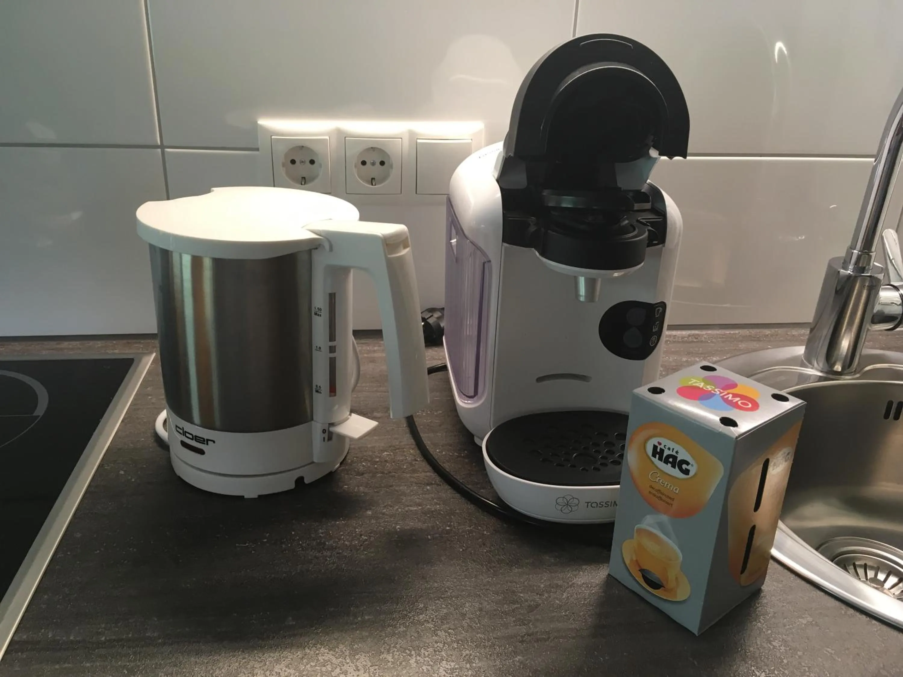 Coffee/tea facilities in Bauernhof Bilgeri