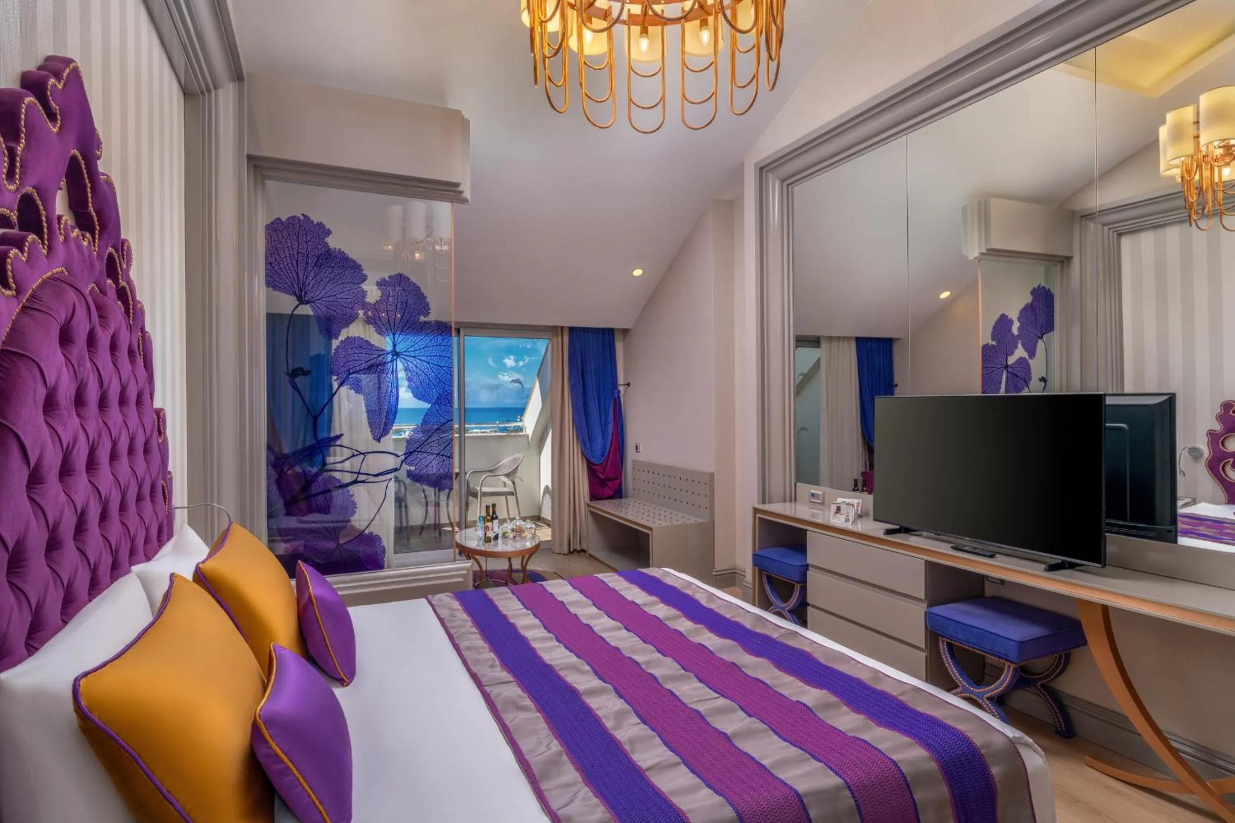 Bed in Delphin BE Grand Resort