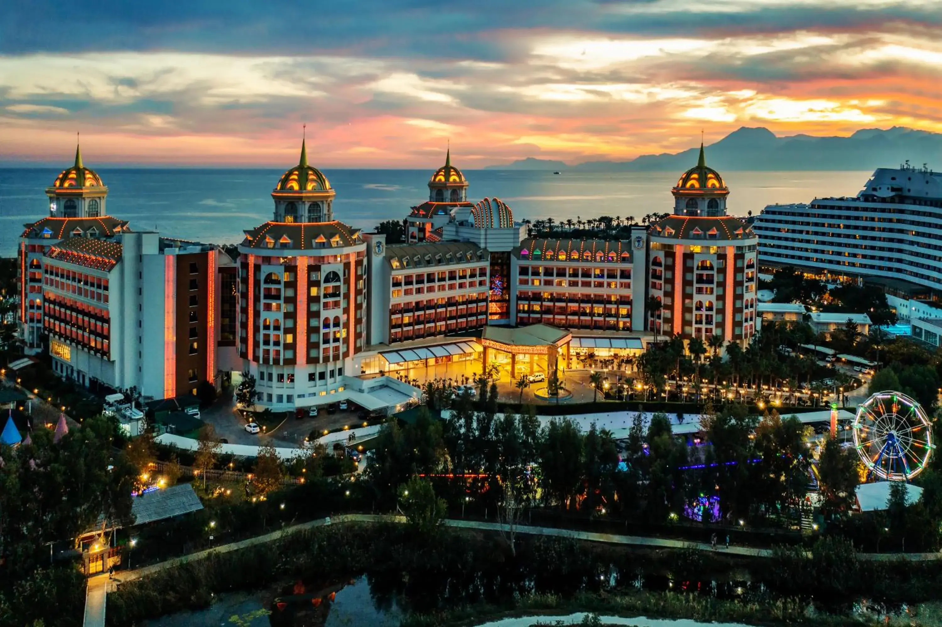 Property building, Bird's-eye View in Delphin BE Grand Resort