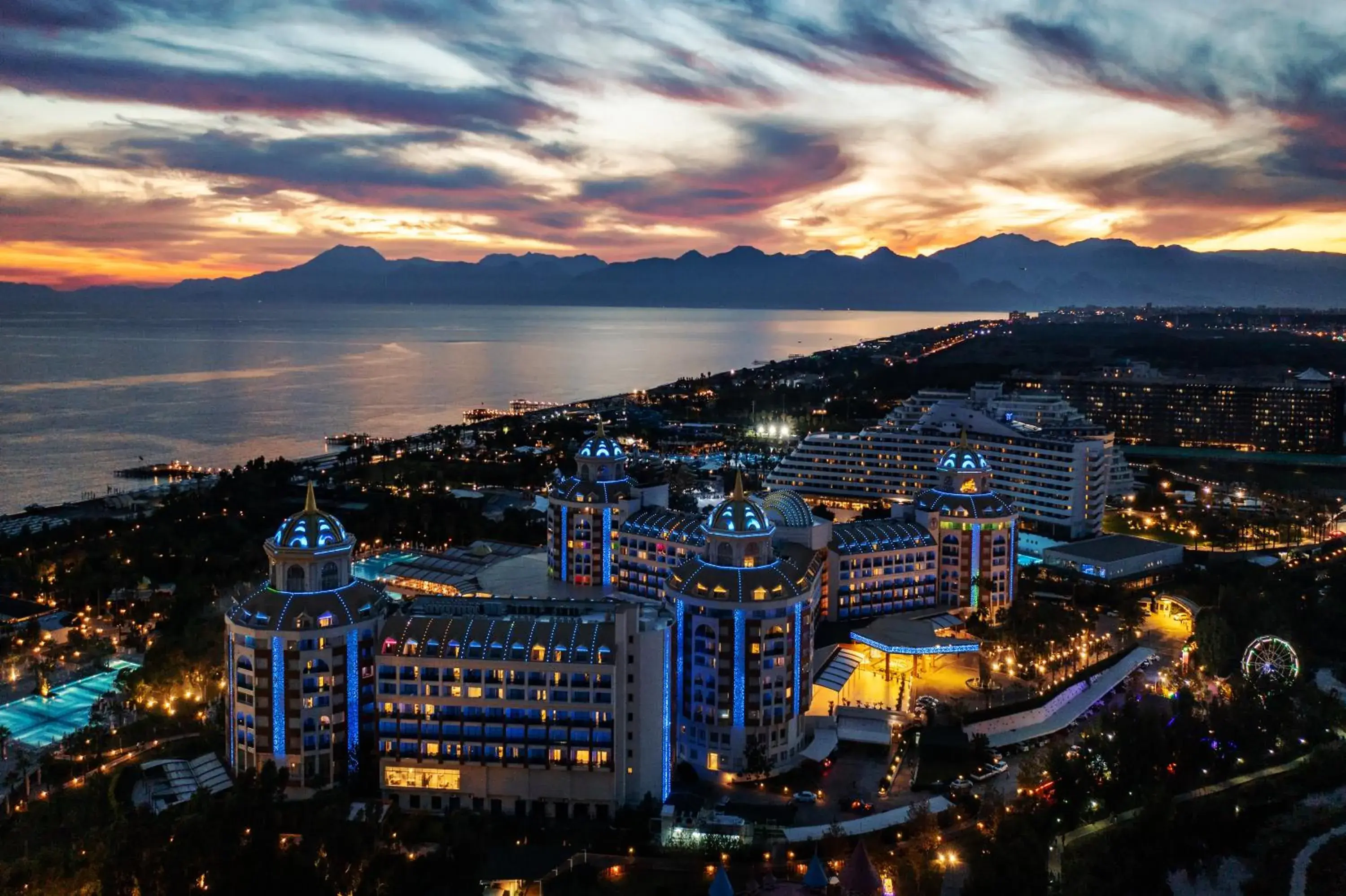 Property building, Bird's-eye View in Delphin BE Grand Resort