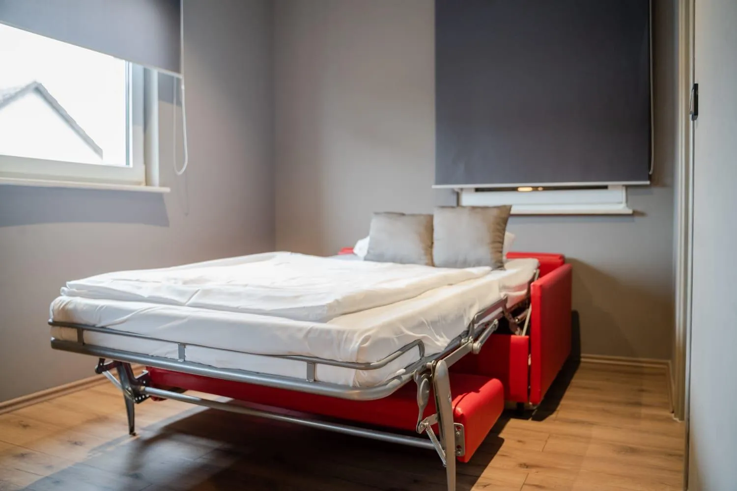 Bedroom, Bed in Zum grünen Baum Hotel Frankfurt Airport