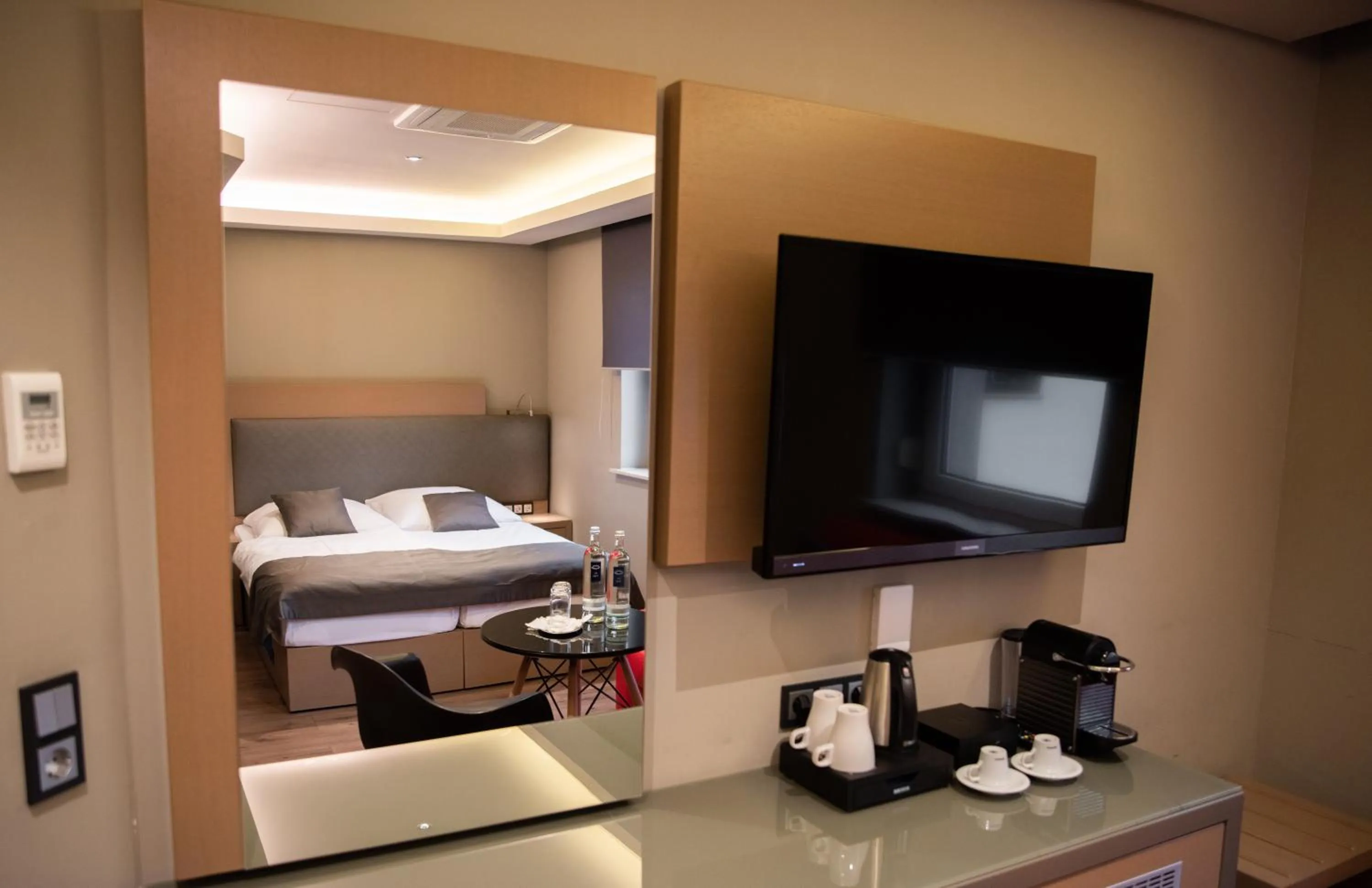 Bed in Zum grünen Baum Hotel Frankfurt Airport