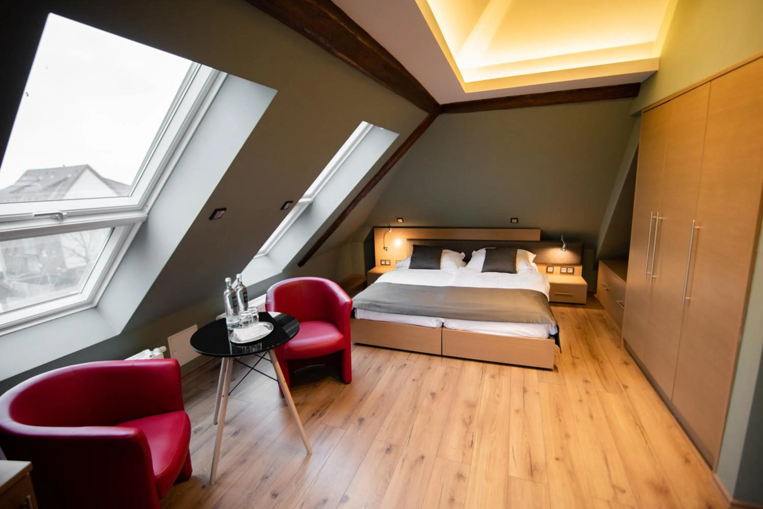 Bed in Zum grünen Baum Hotel Frankfurt Airport