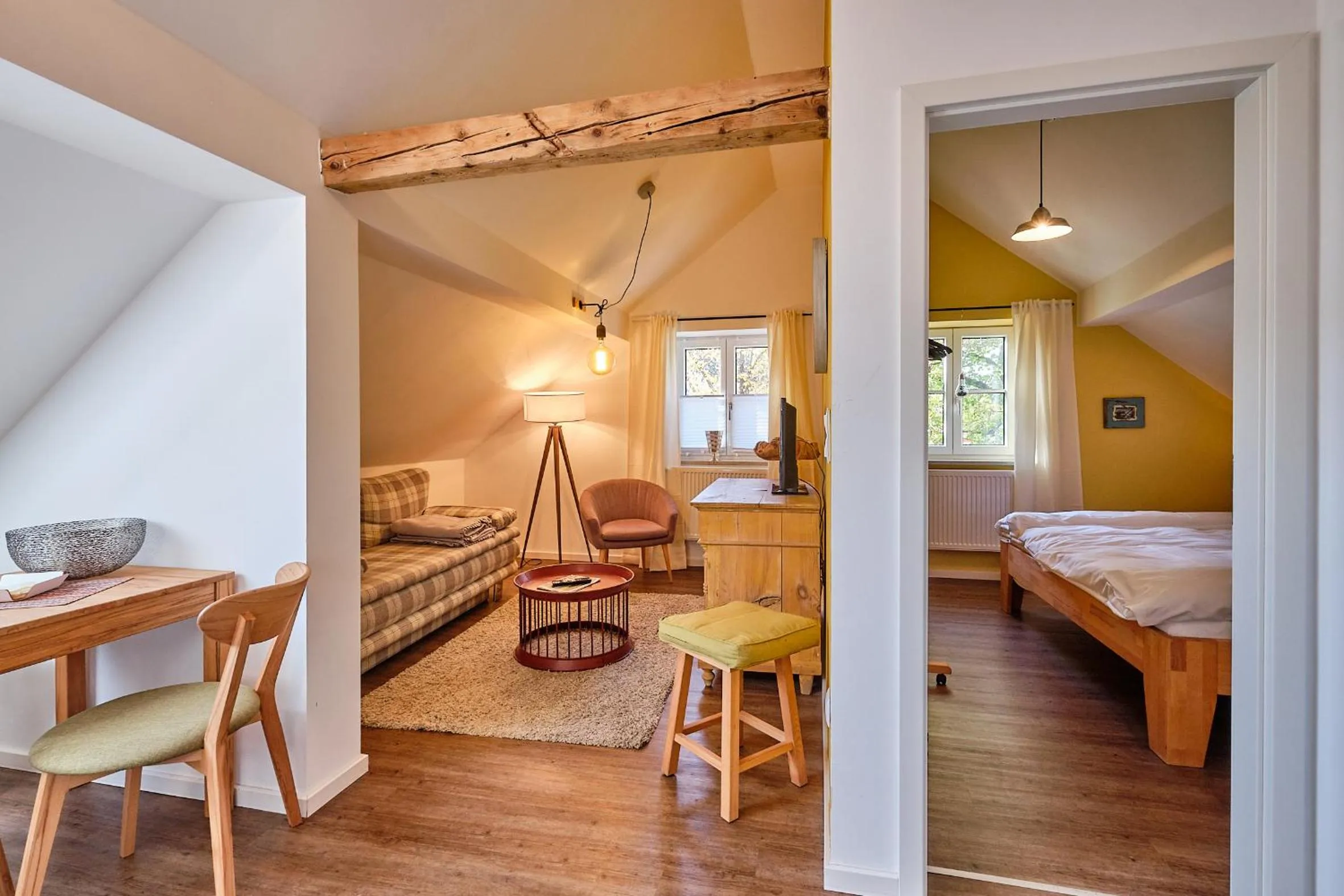 Dining area, Bed in Boutique-Apartments am Ledererturm