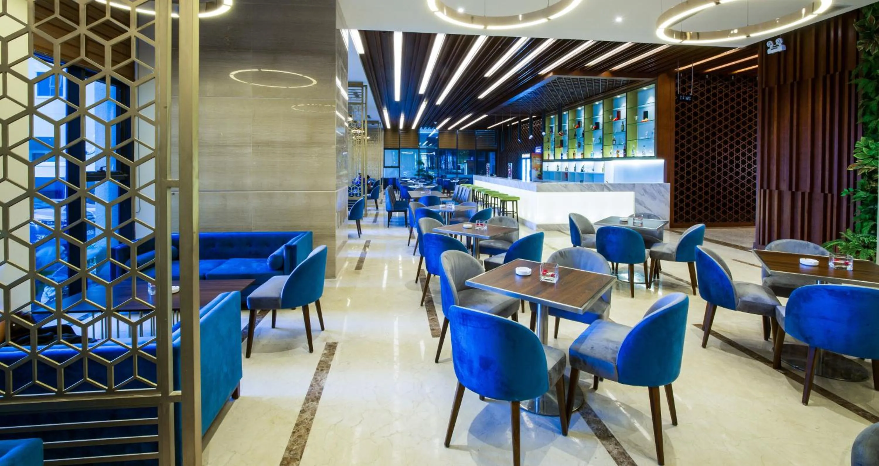 Lounge or bar in Muong Thanh Luxury Da Nang Hotel