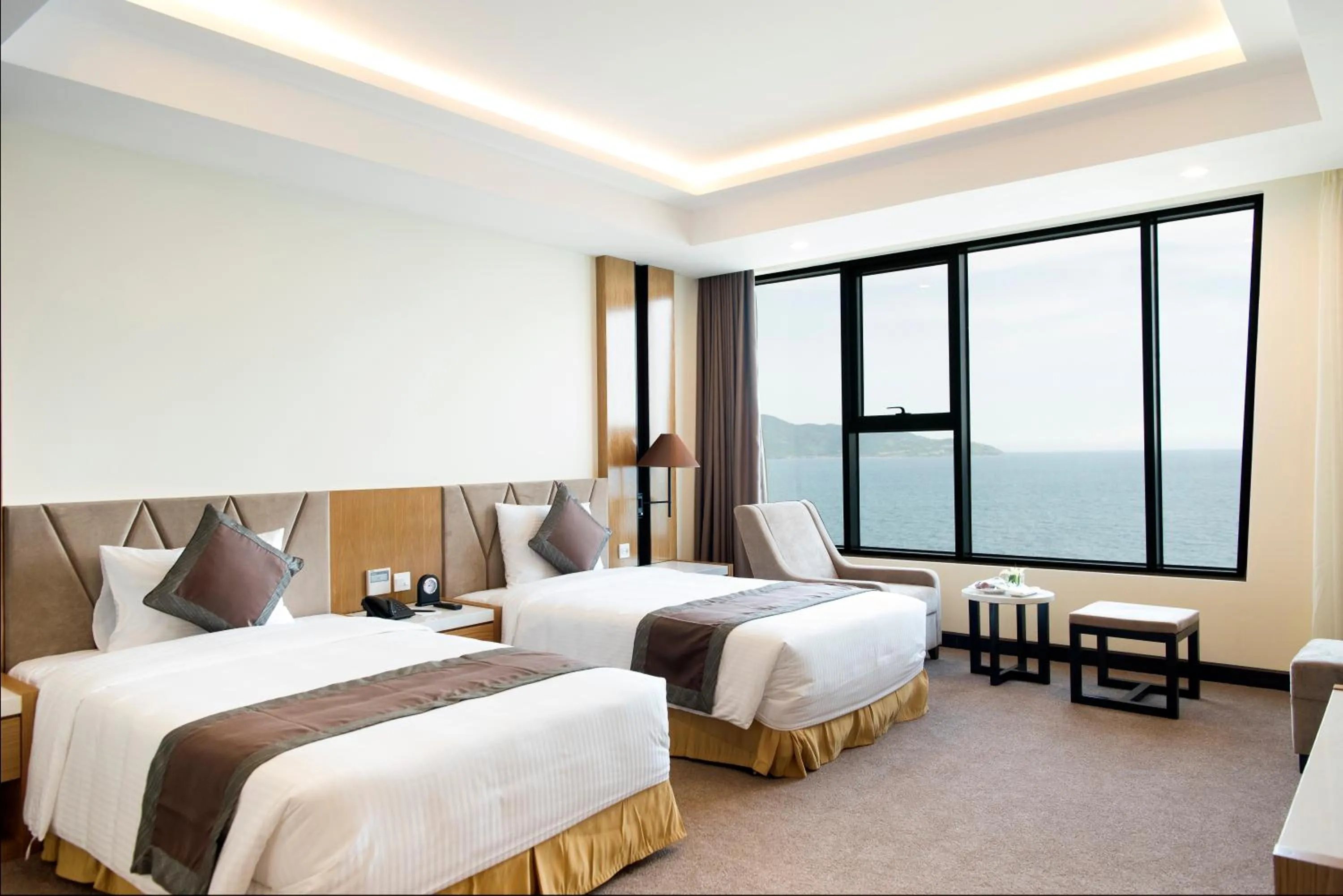 Bedroom, Bed in Muong Thanh Luxury Da Nang Hotel