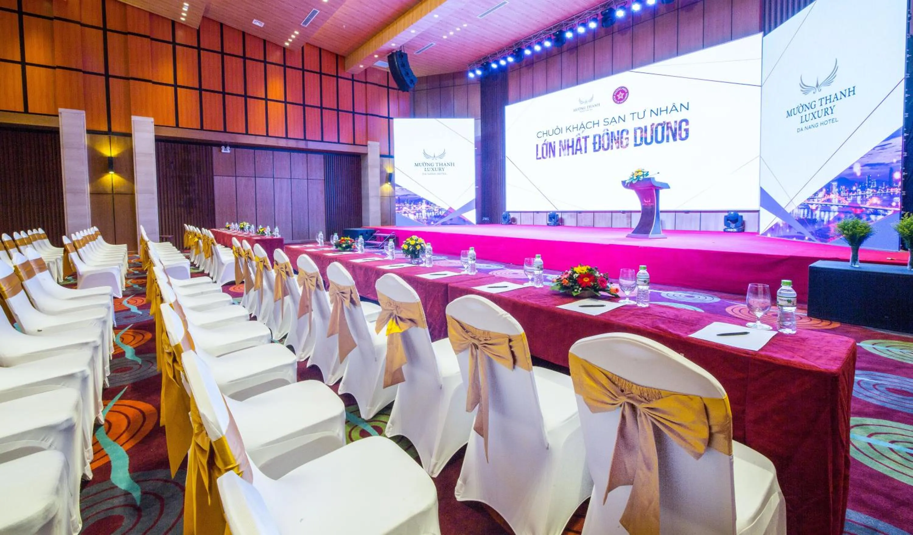 Meeting/conference room in Muong Thanh Luxury Da Nang Hotel